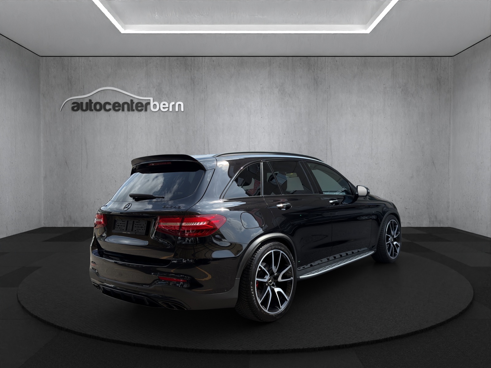 MERCEDES-BENZ GLC 43 AMG 4Matic 9G-Tronic-image-6