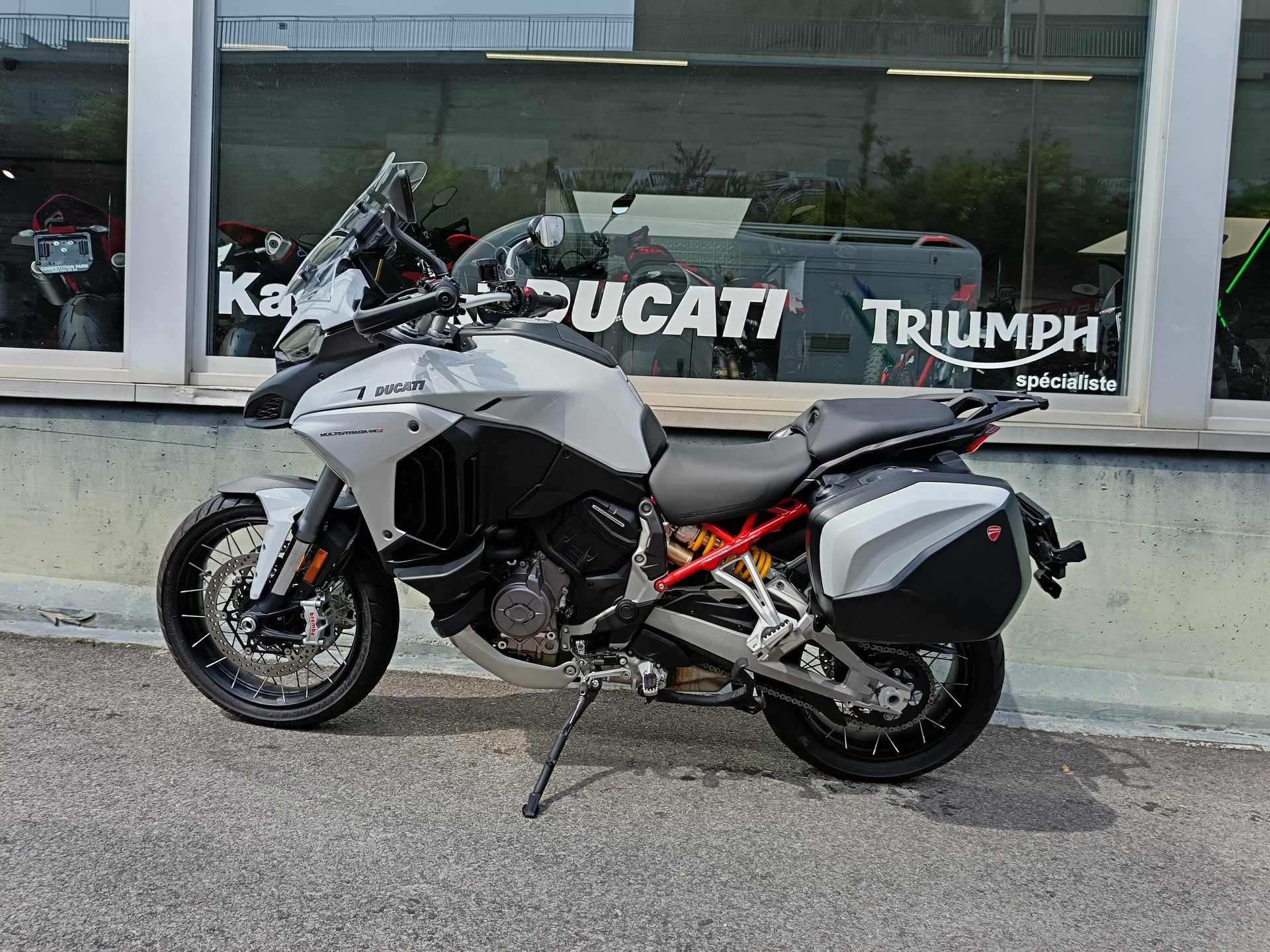 DUCATI Multistrada V4 S Radar Speichen Felgen
