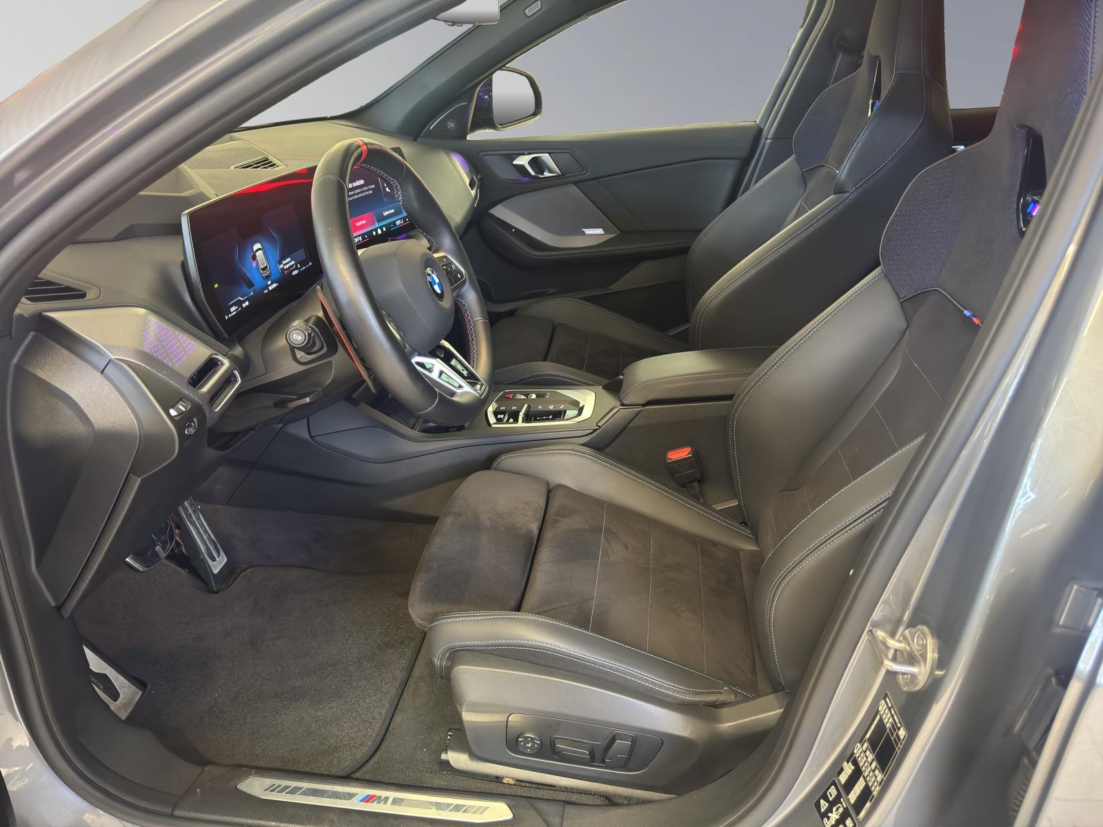 BMW M135i xDrive M Sportpaket Pro-image-10