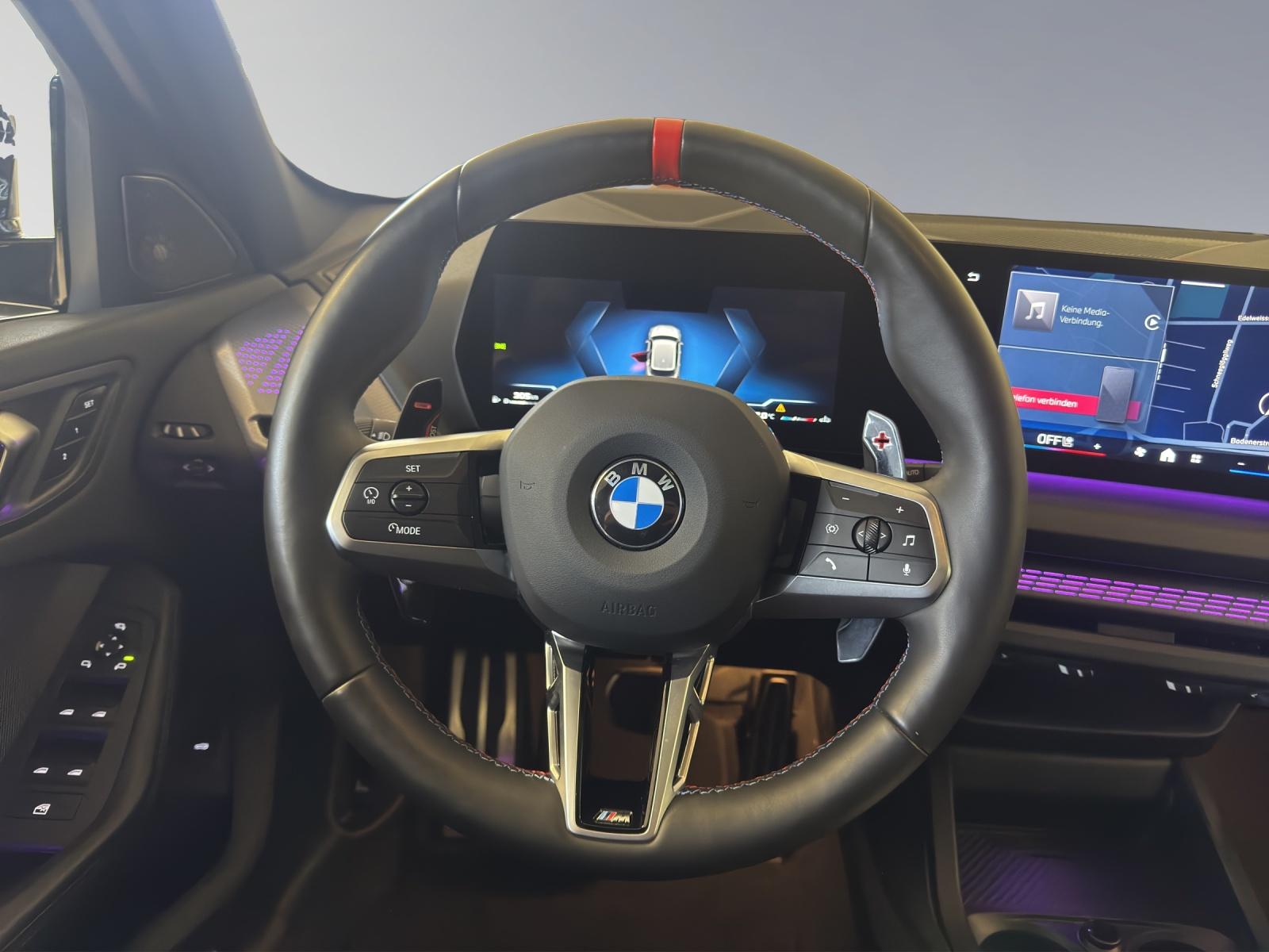 BMW M135i xDrive M Sportpaket Pro-image-9
