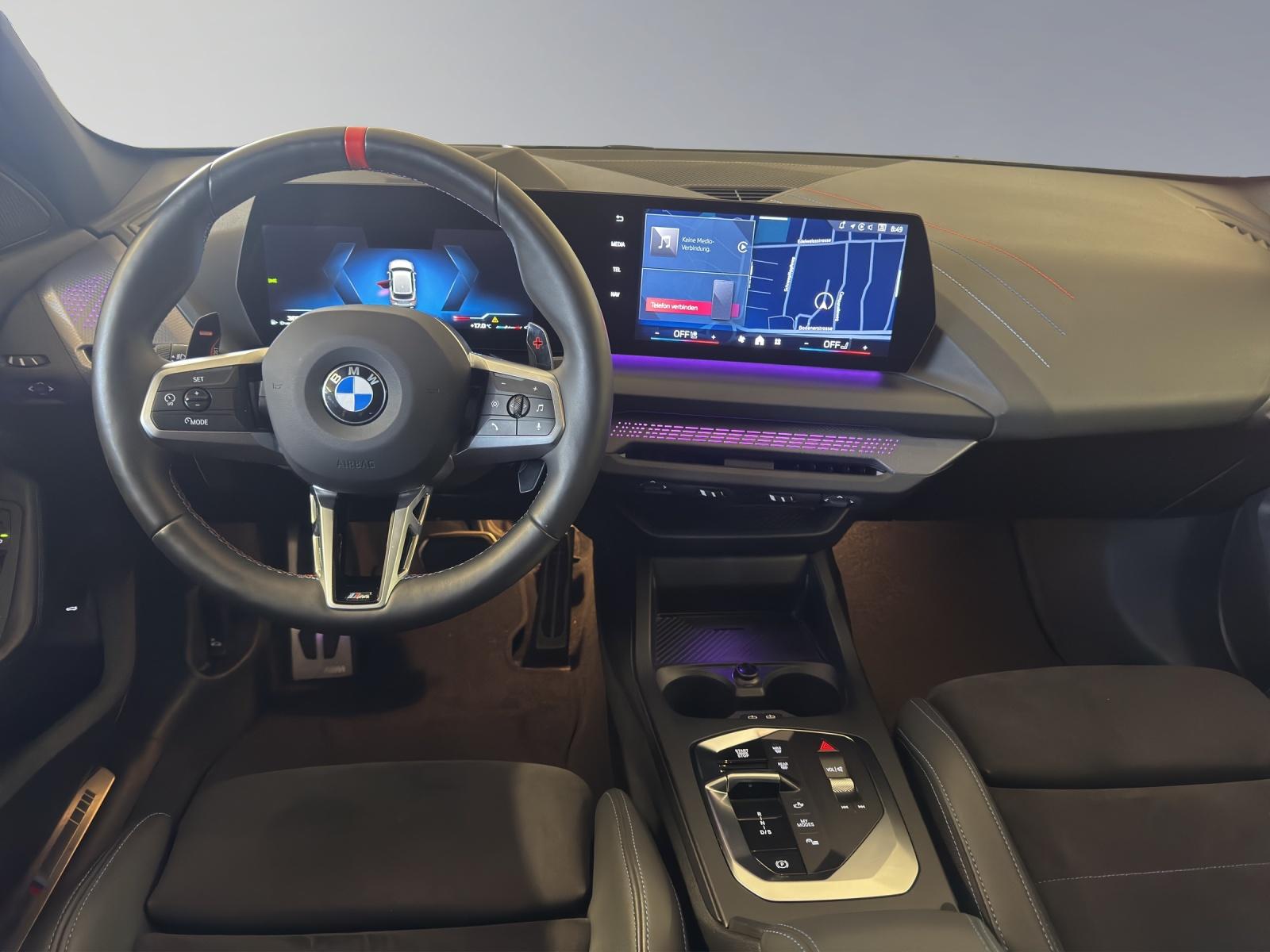 BMW M135i xDrive M Sportpaket Pro-image-8