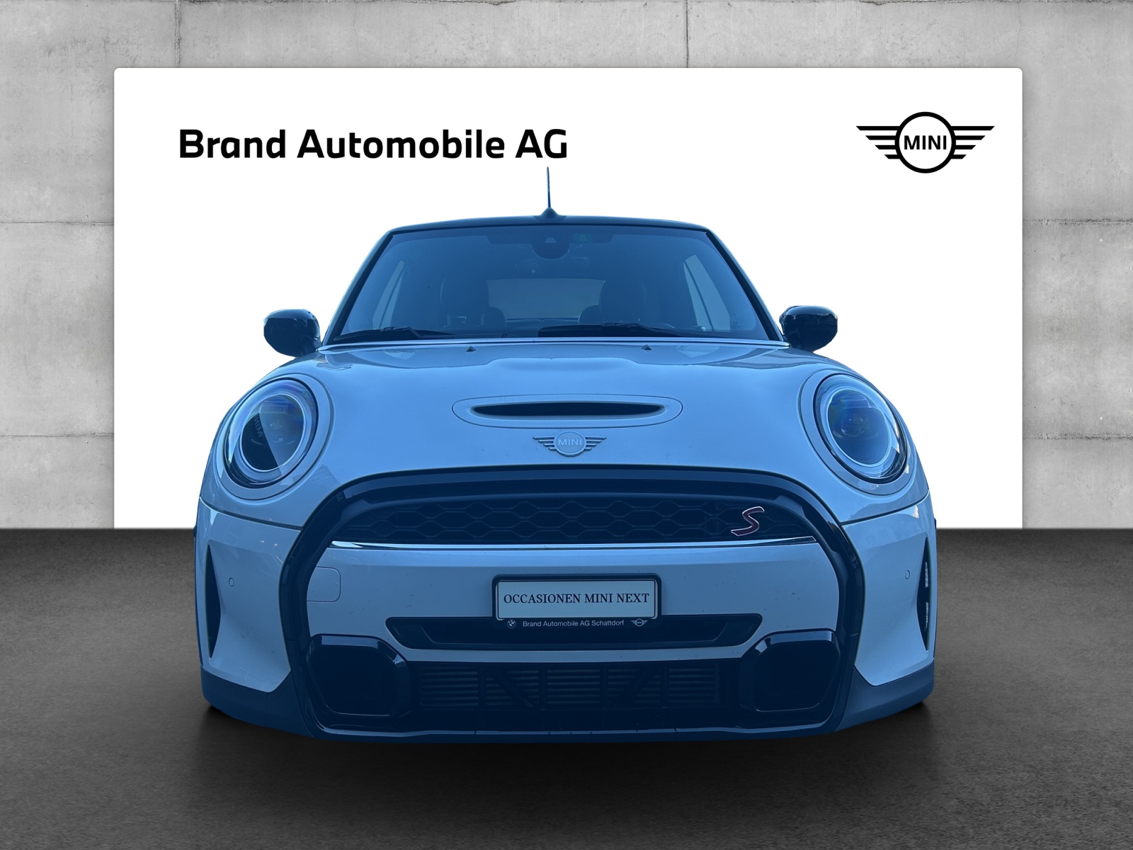 MINI Cabrio F57 2.0i Cooper S SDKG-image-1