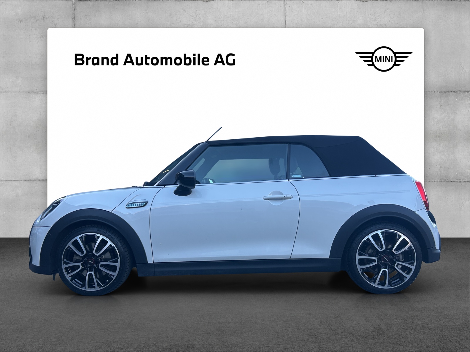 MINI Cabrio F57 2.0i Cooper S SDKG-image-2