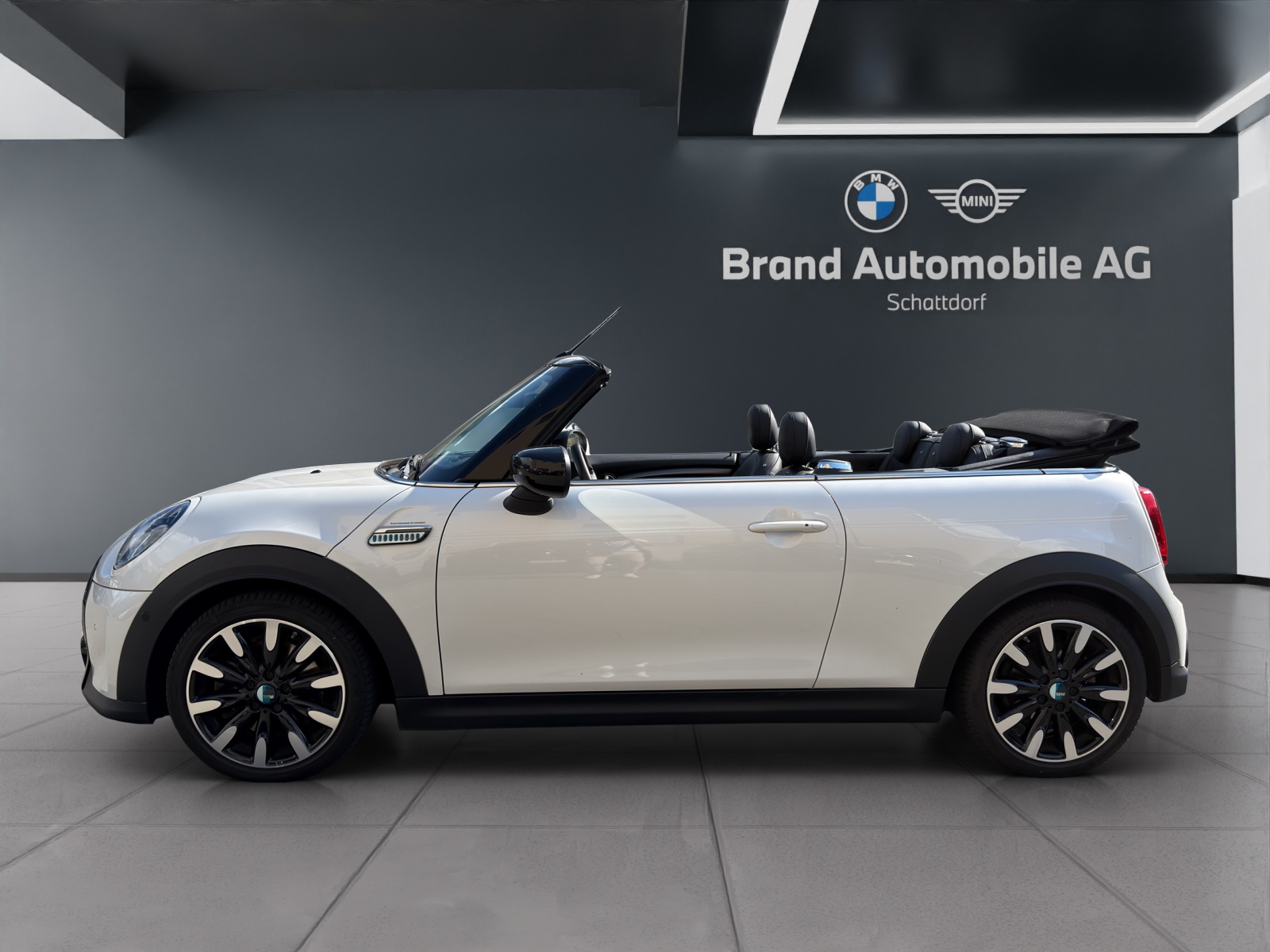 MINI Cabrio F57 2.0i Cooper S SDKG-image-1