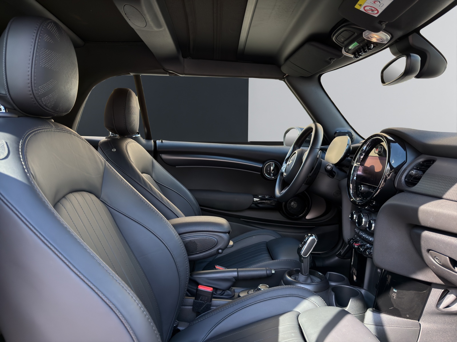 MINI Cabrio F57 2.0i Cooper S SDKG-image-13