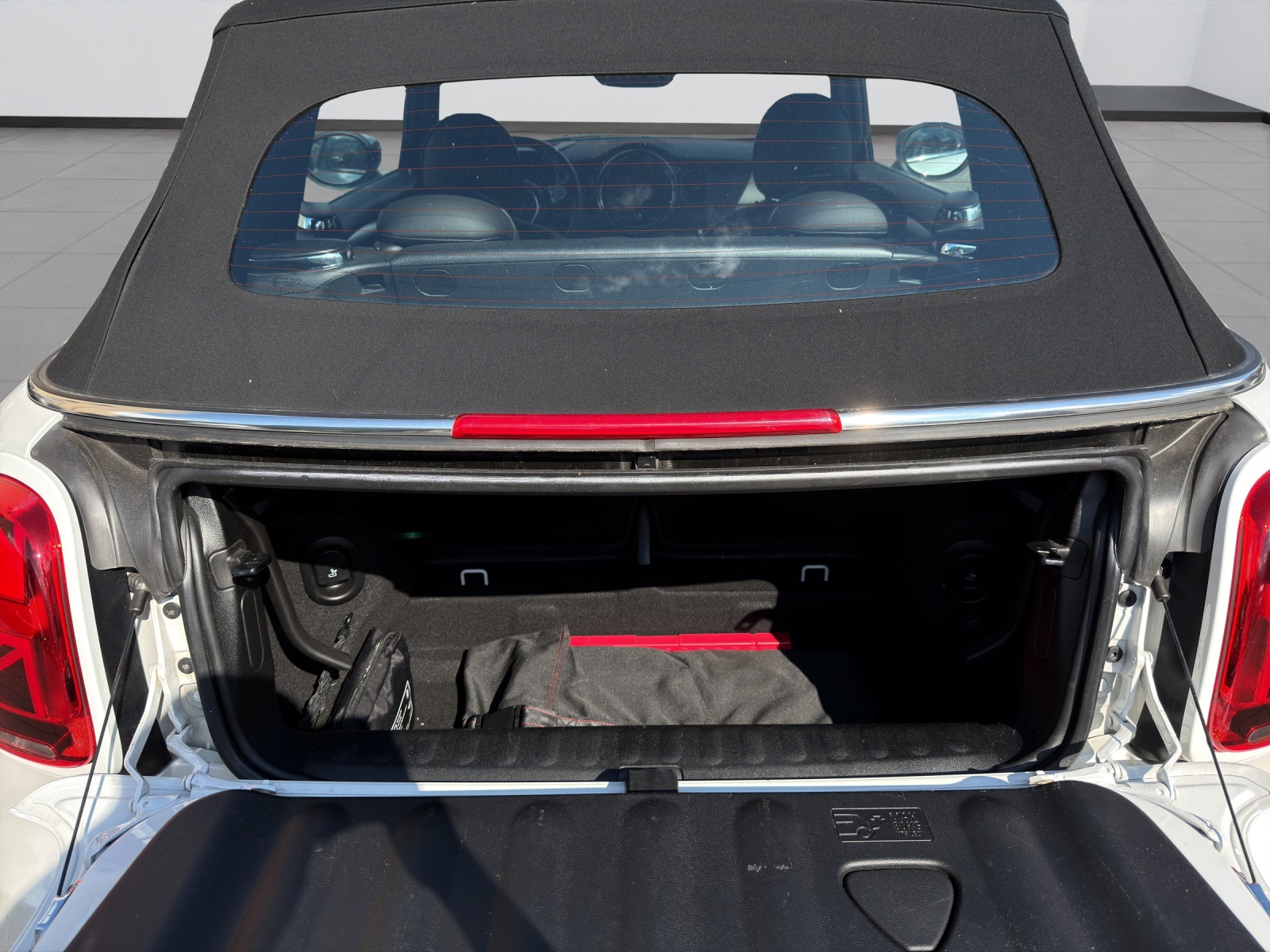 MINI Cabrio F57 2.0i Cooper S SDKG-image-12