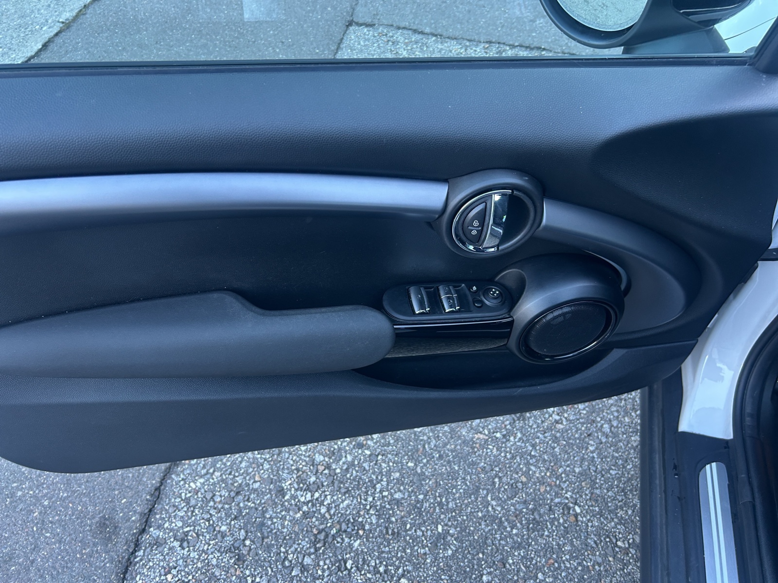 MINI Cabrio F57 2.0i Cooper S SDKG-image-7