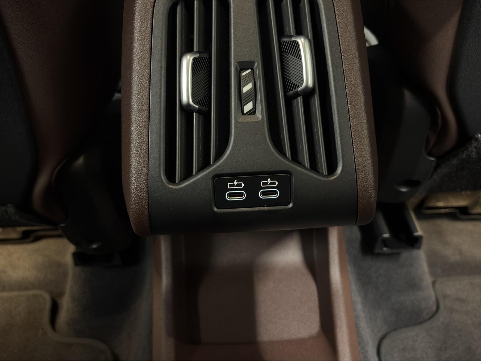 BMW 223i SDKG Active Tourer-image-14