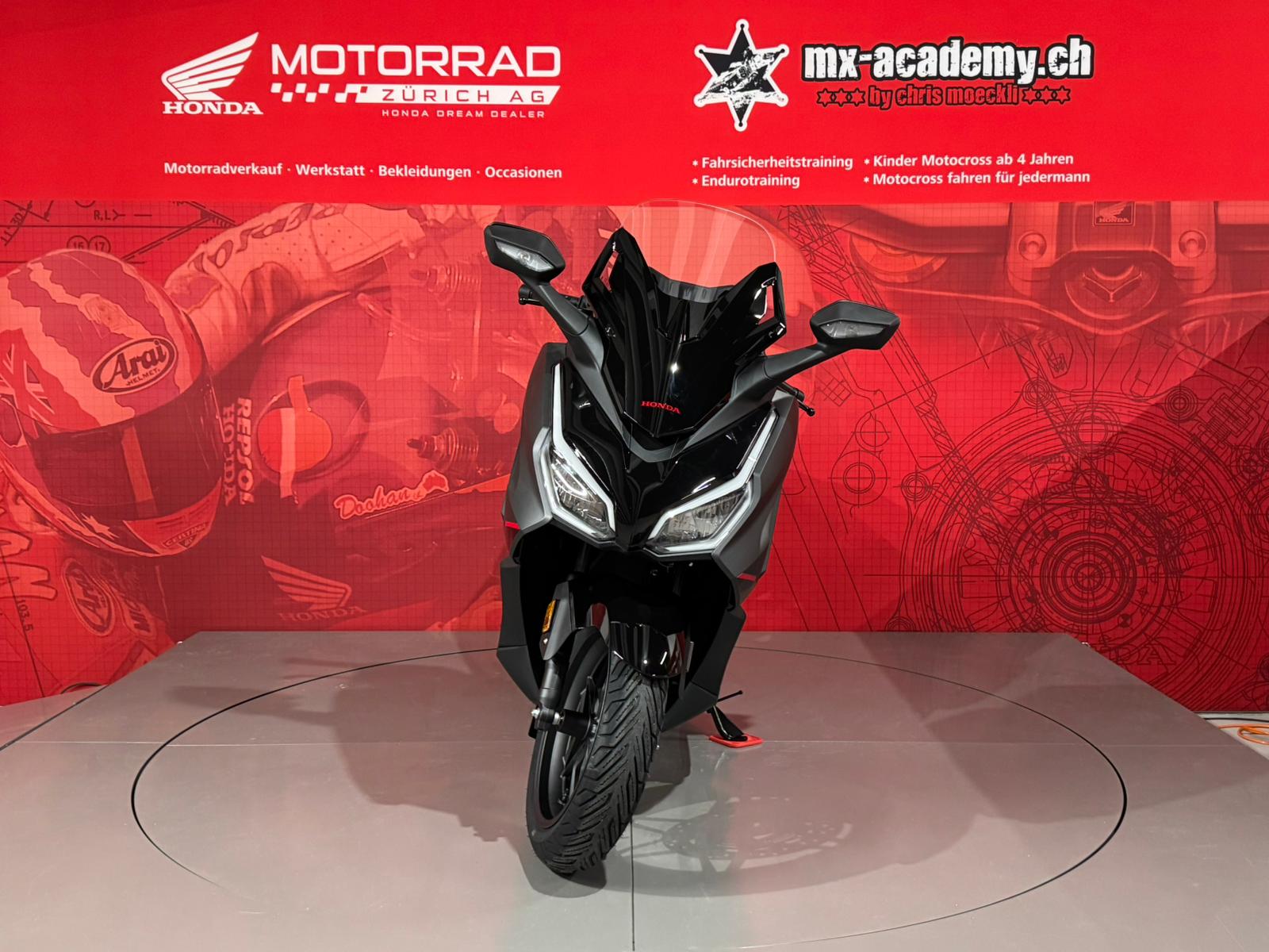 HONDA NSS 350 *Special Edition*-showroom-element-3