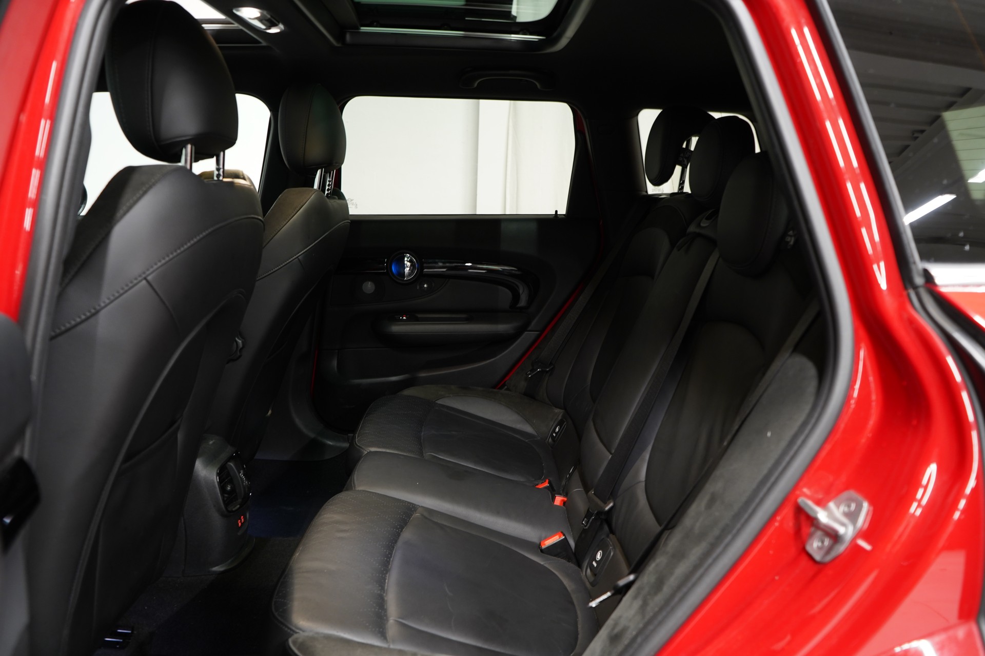 MINI Clubman Cooper John Cooper Works ALL4 Steptronic-image-25