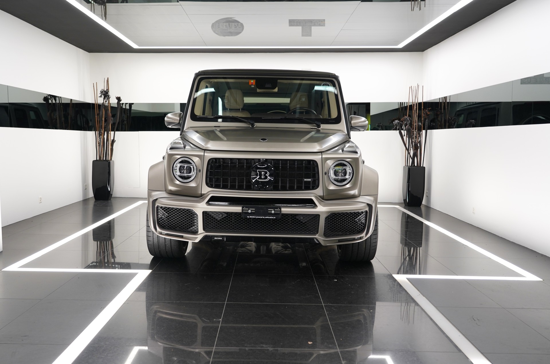 MERCEDES-BENZ G 63 AMG BRABUS WideStar 700-showroom-element-2