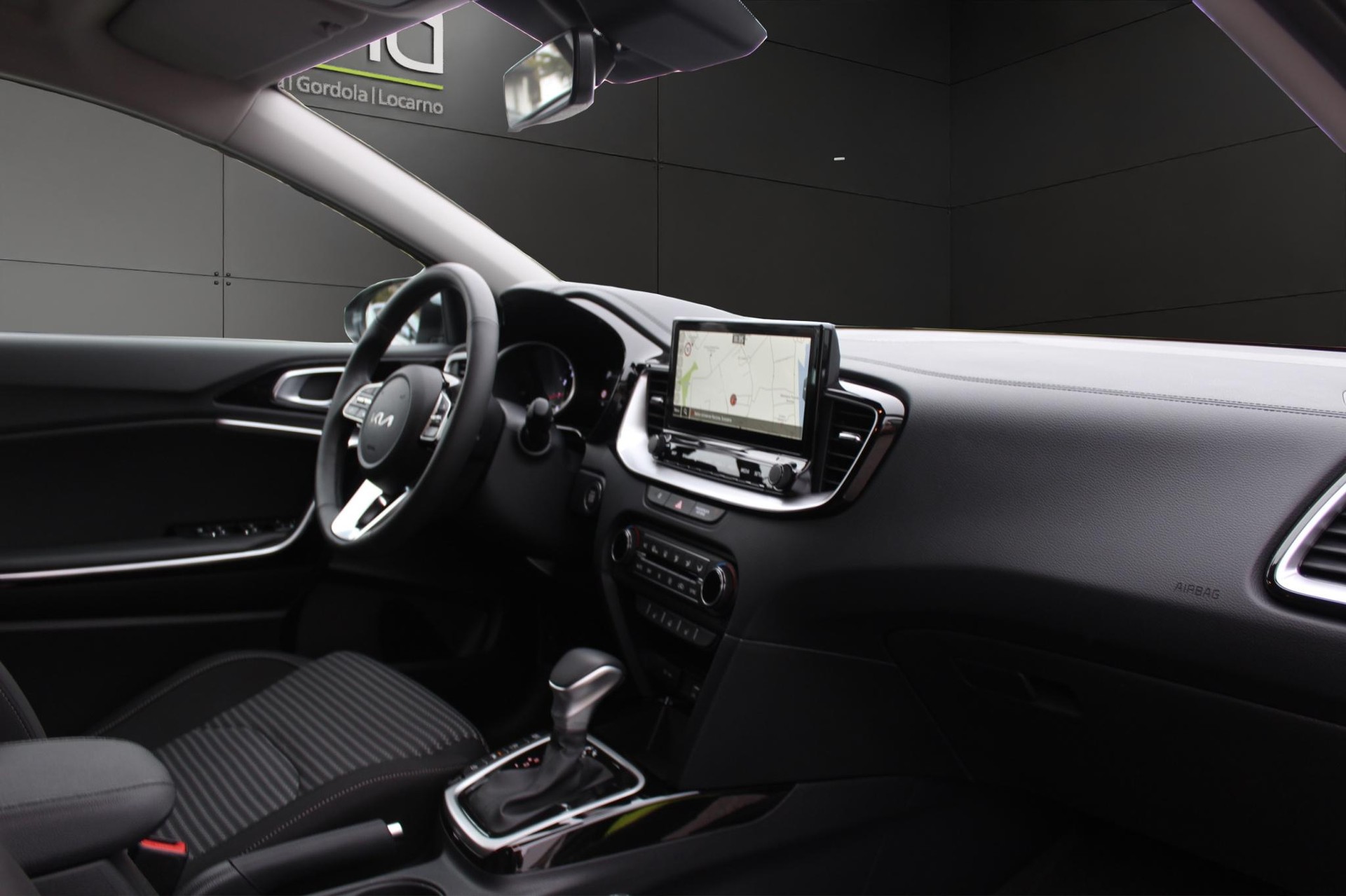 KIA Ceed 1.5 T-GDi MHEV Power-image-7