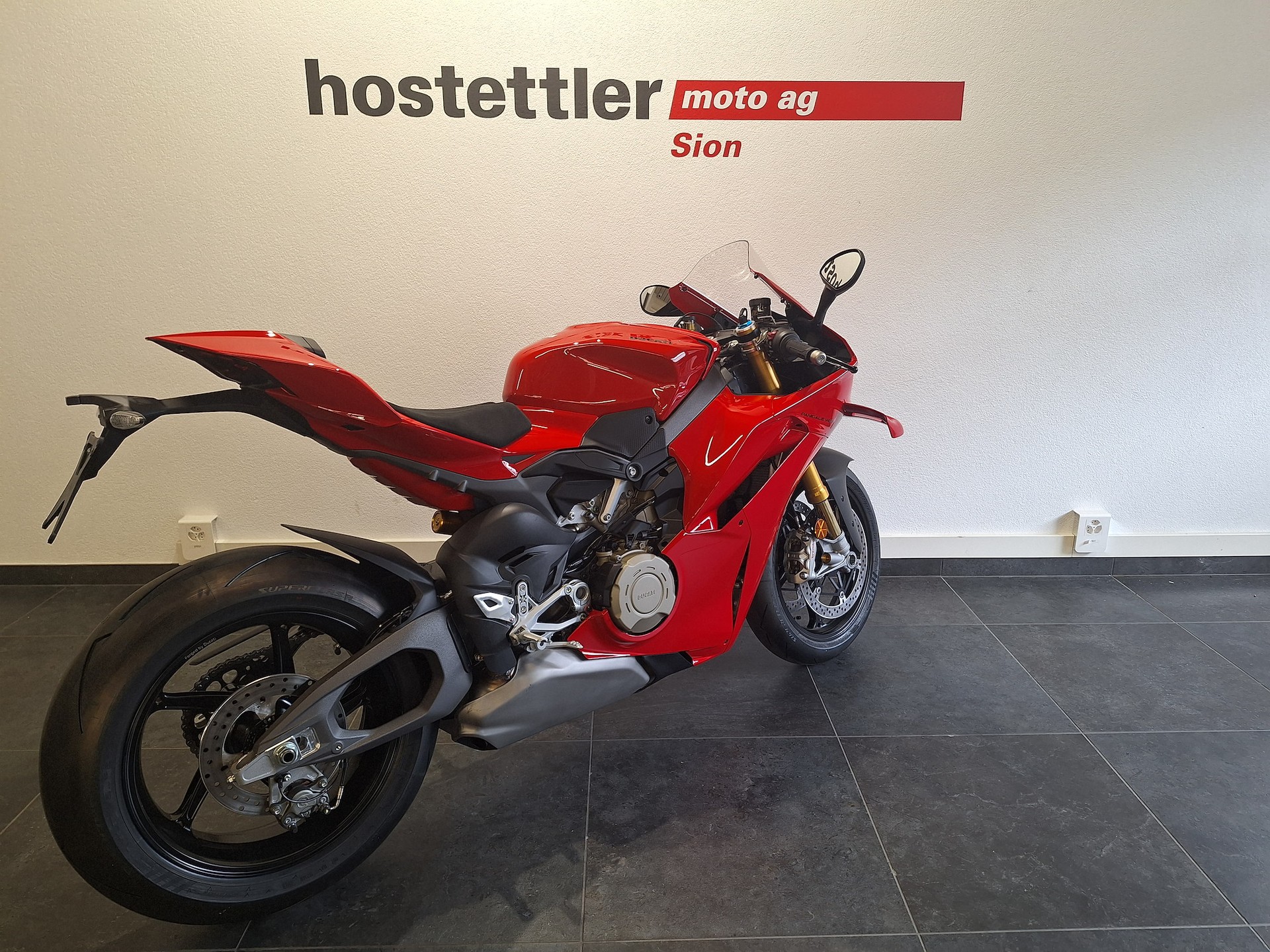 DUCATI Panigale V4 S-showroom-element-2