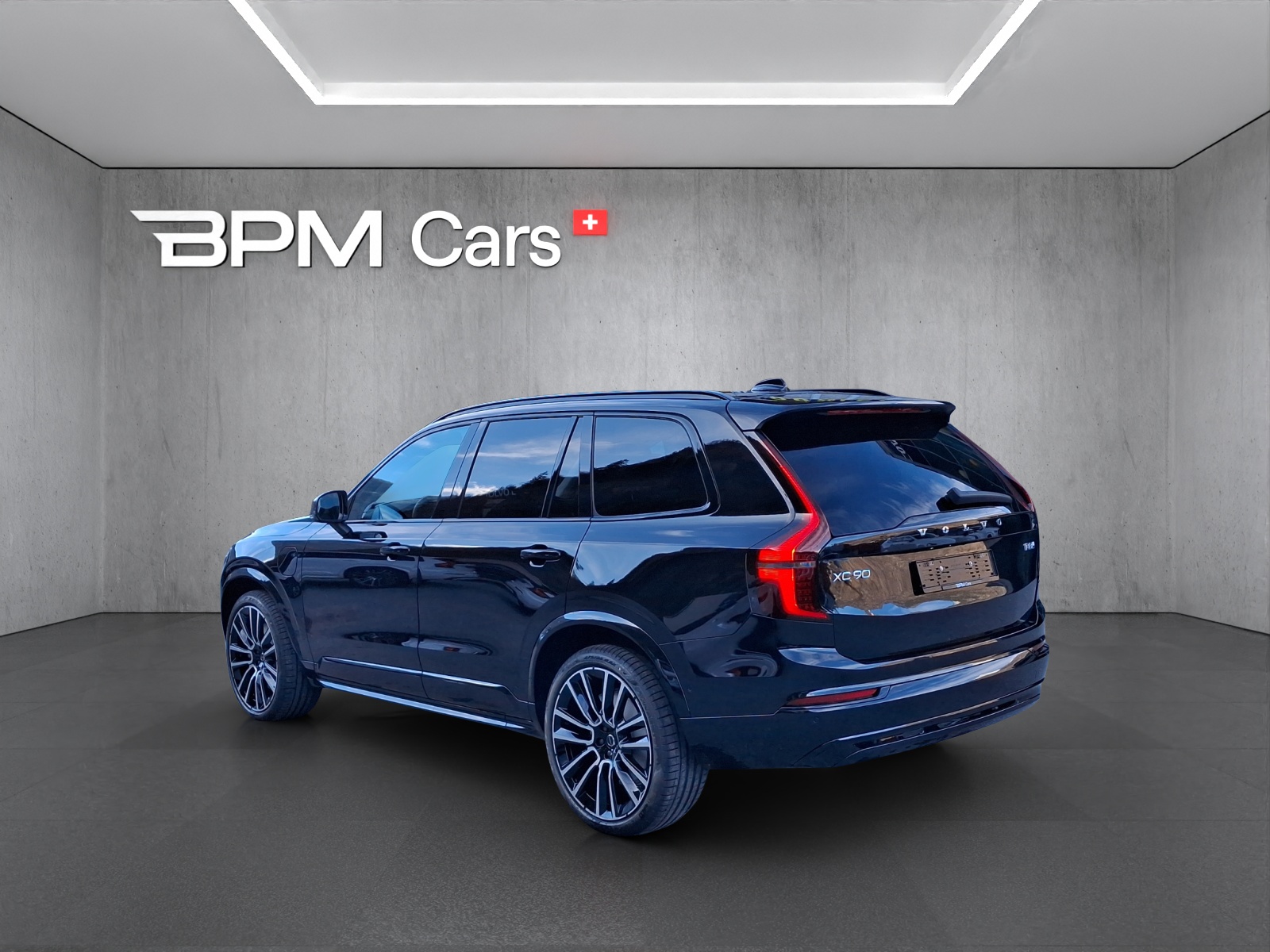 VOLVO XC90 T8 eAWD PluginHybrid Ultra Dark Geartronic-image-2