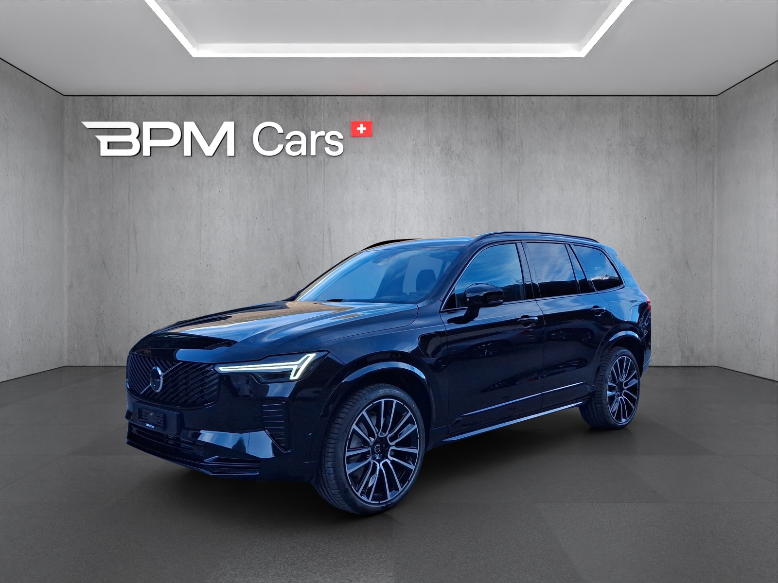 VOLVO XC90 T8 eAWD PluginHybrid Ultra Dark Geartronic-image-0