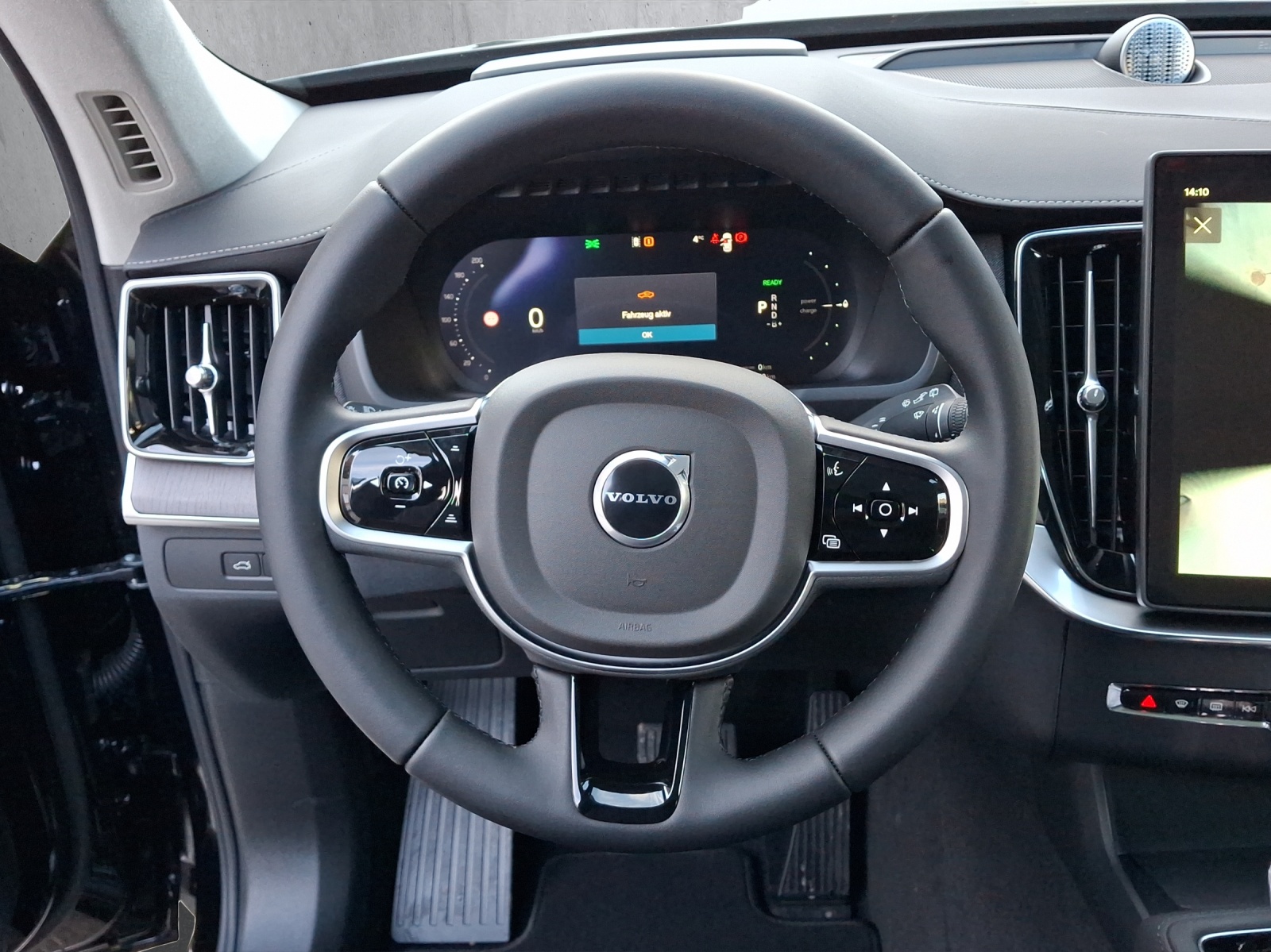 Image VOLVO XC90 XC90 T8 eAWD PluginHybrid Ultra Dark Geartronic