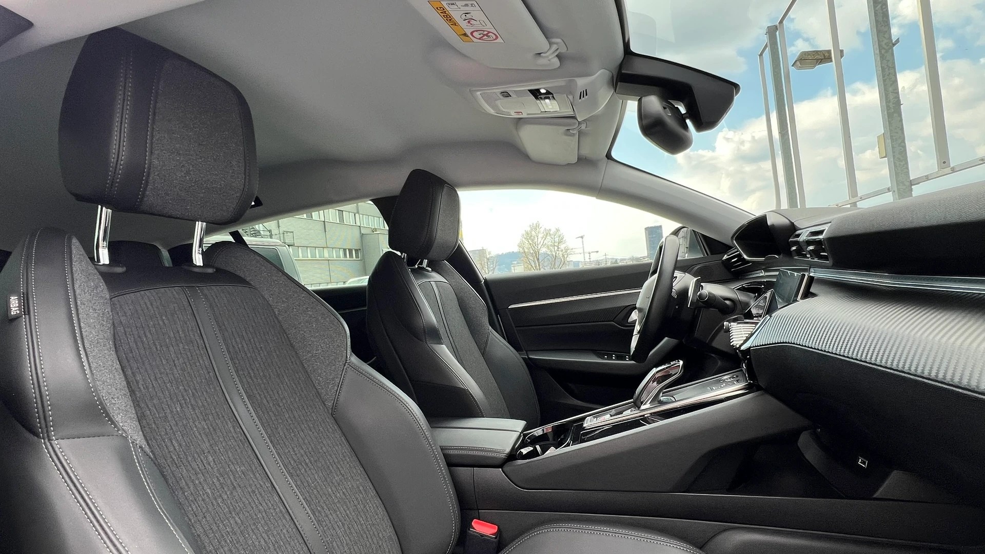 PEUGEOT 508 SW 1.2 PURE TECH ALLURE EAT8 l 130 PS-image-23