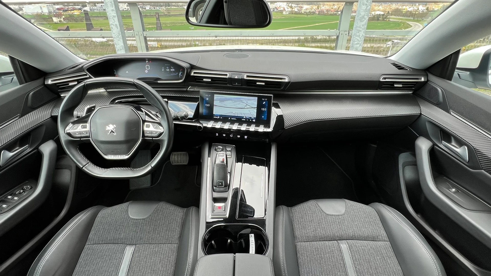 PEUGEOT 508 SW 1.2 PURE TECH ALLURE EAT8 l 130 PS-image-20