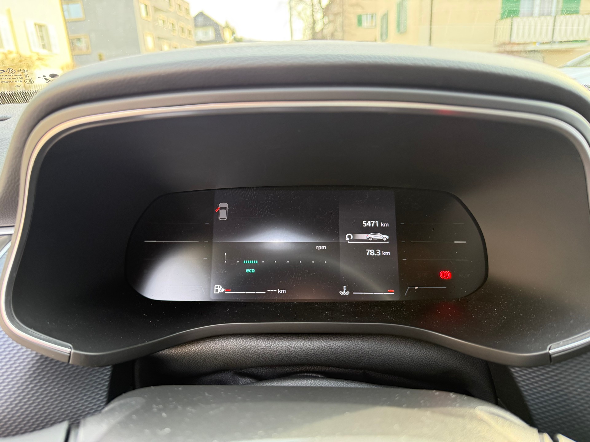 RENAULT ARKANA 1.3 TCe MHEV Evolution-image-8