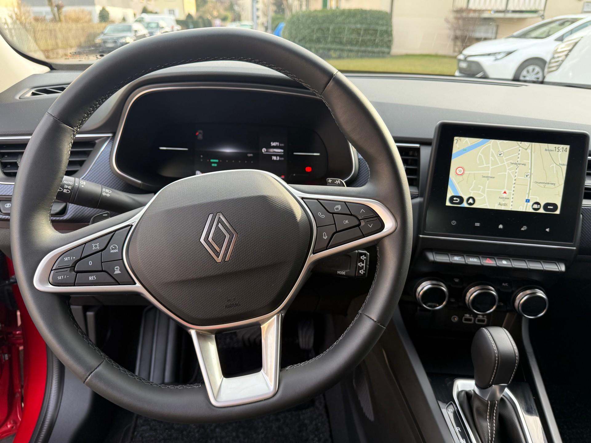 RENAULT ARKANA 1.3 TCe MHEV Evolution-image-7