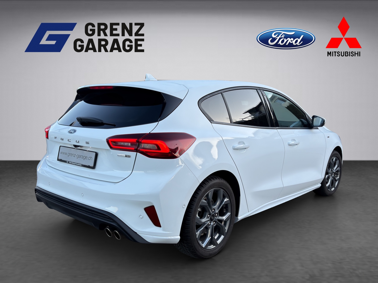 FORD Focus 1.0i EcoB Hybrid 125 ST-Line-image-5