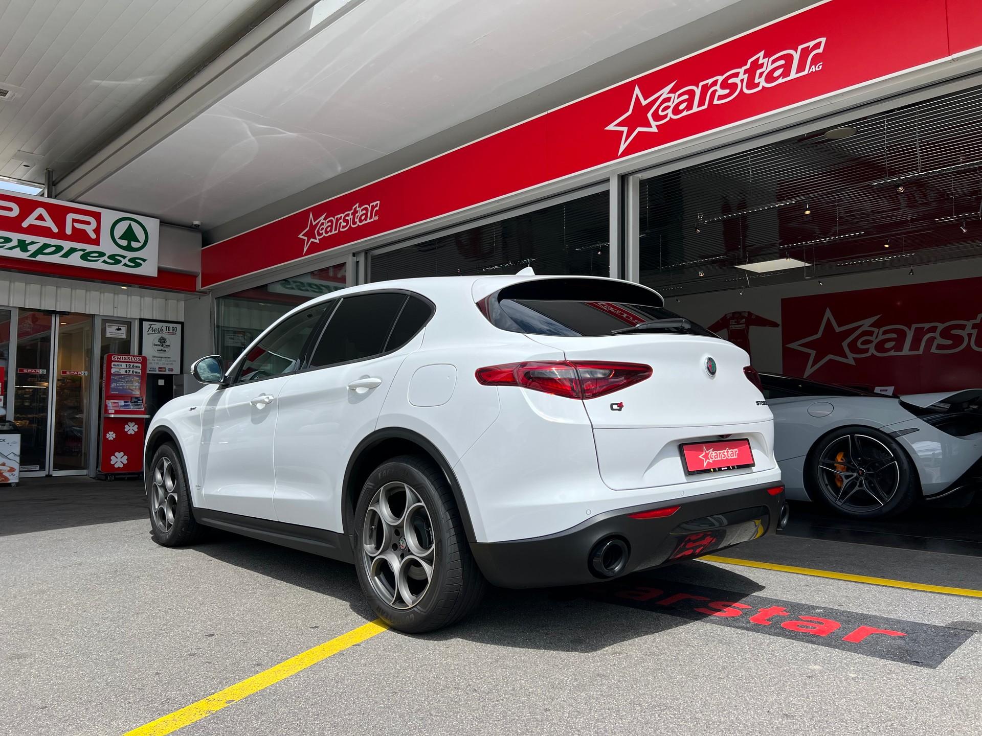 ALFA ROMEO Stelvio 2.0 Sprint Q4 Q4 Automatic-showroom-element-2