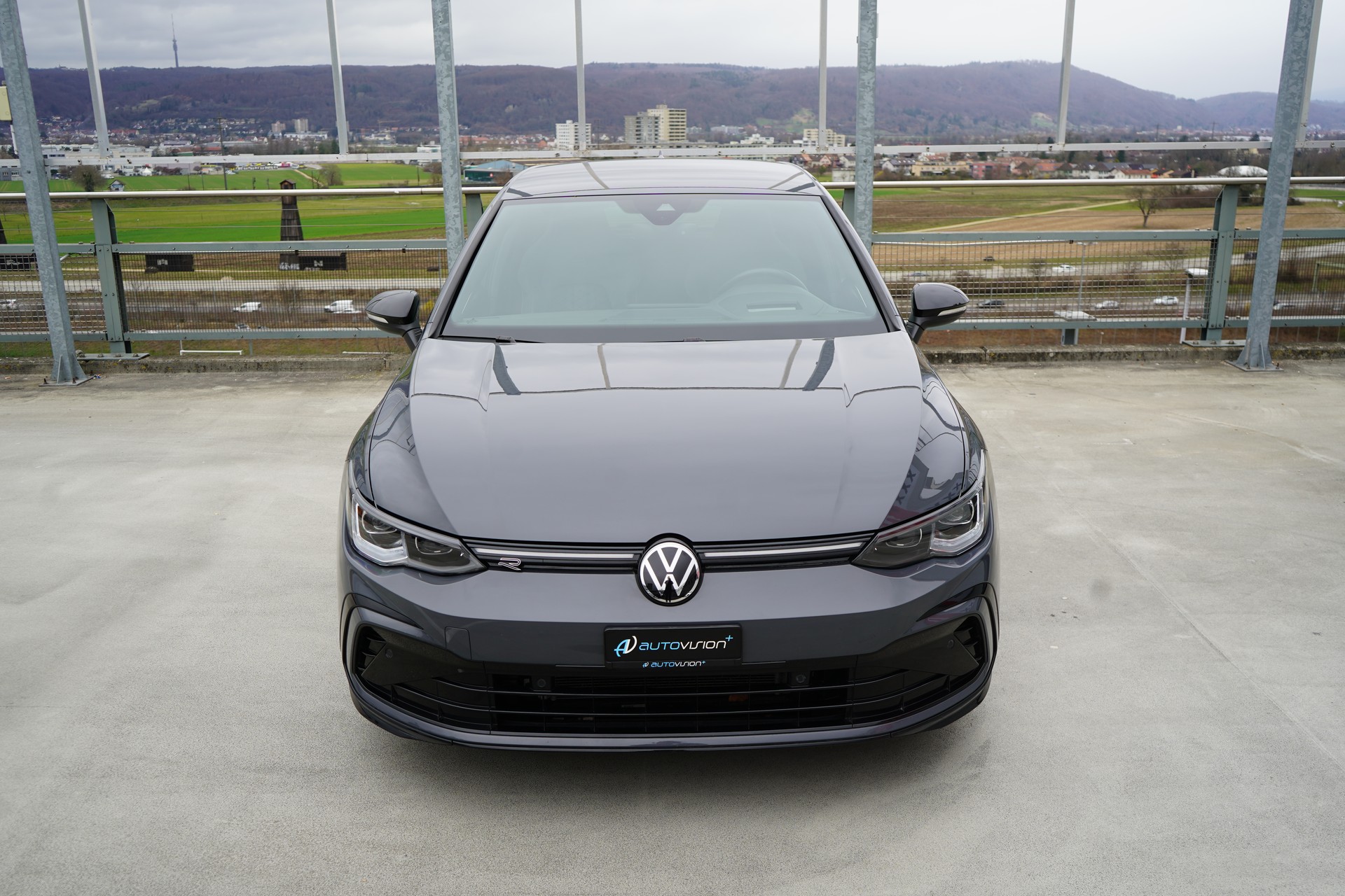 VW GOLF 1.5 eTSI mHEV ACT R-LINE BLACK DSG l 150 PS-image-14