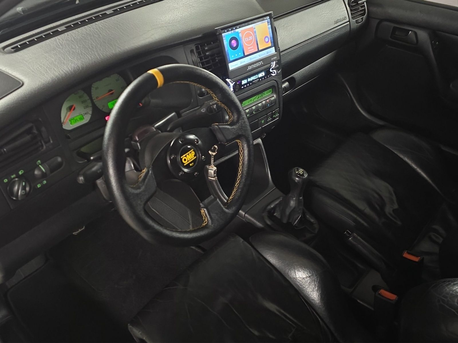VW Golf 2900 VR6 syncro-image-9