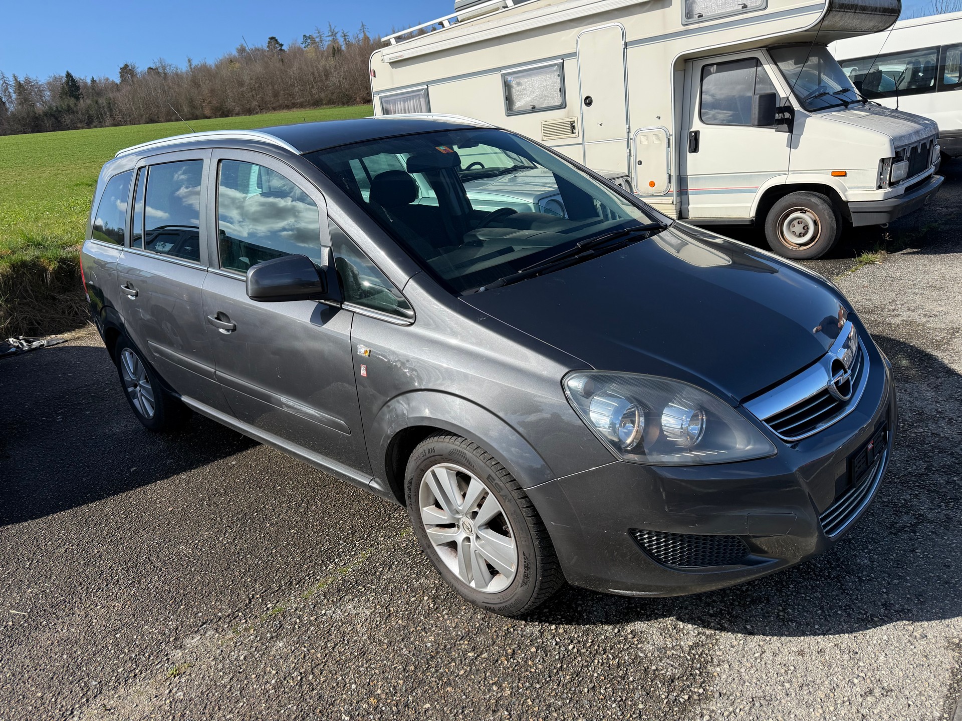 OPEL Zafira 2.2i 16V Edition-image-1