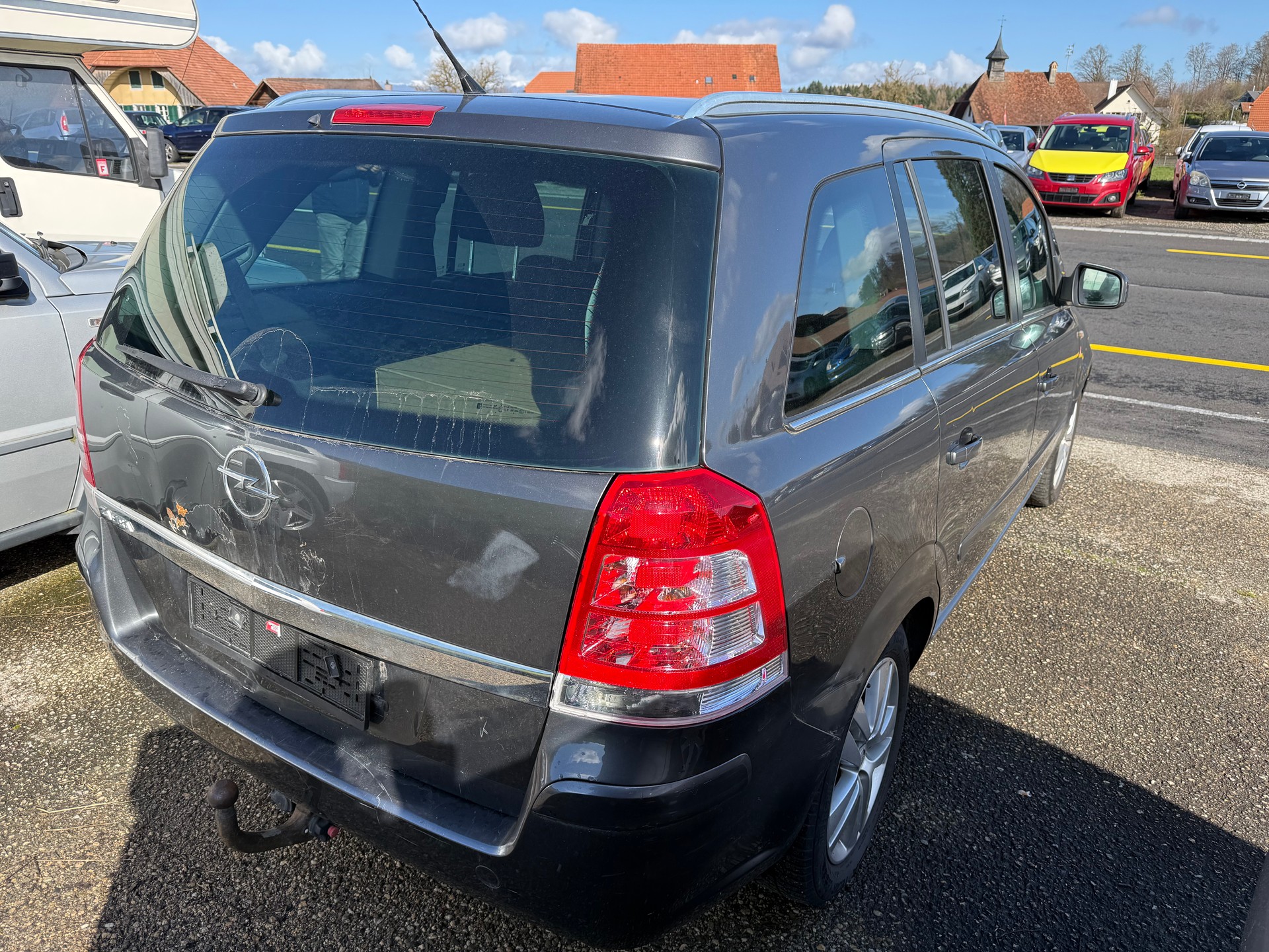 OPEL Zafira 2.2i 16V Edition-image-5