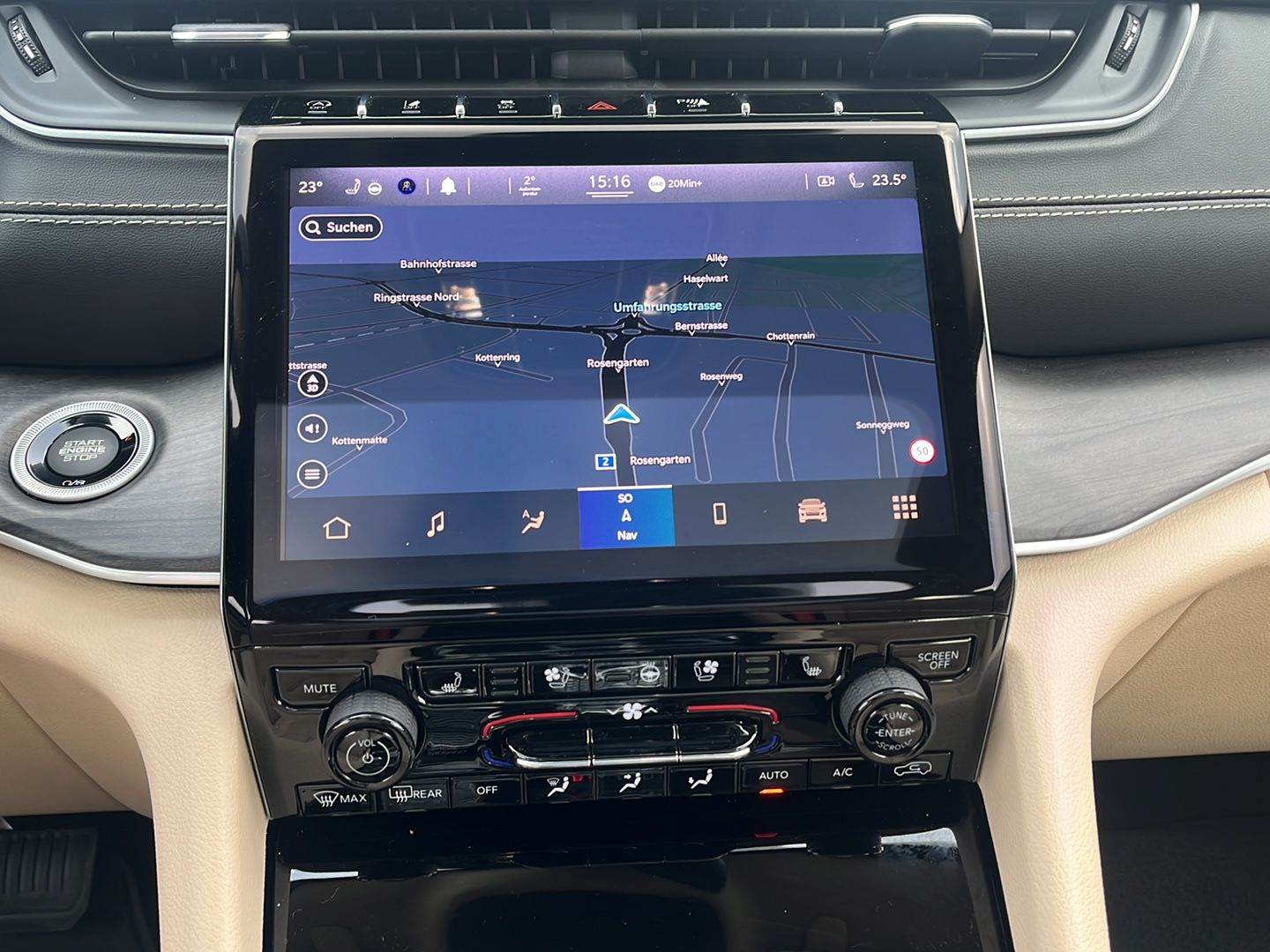 JEEP Grand Cherokee 2022 L 3.6 V6 Limited 4x4 7-Plätzer-image-9