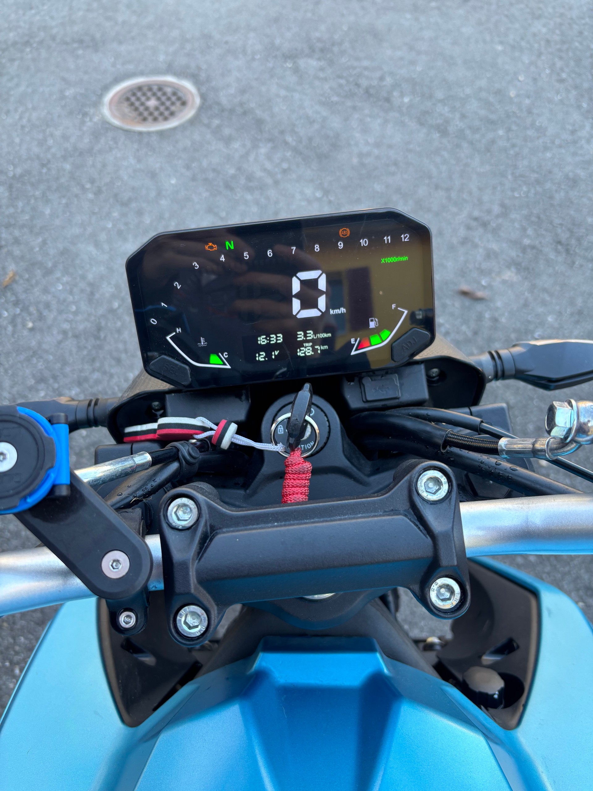 VOGE 125R-image-4