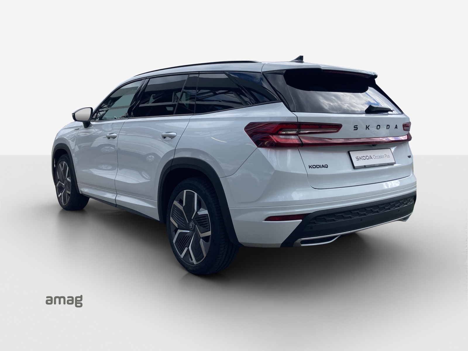 SKODA Kodiaq 2.0 TDI Sportline 4x4-image-2
