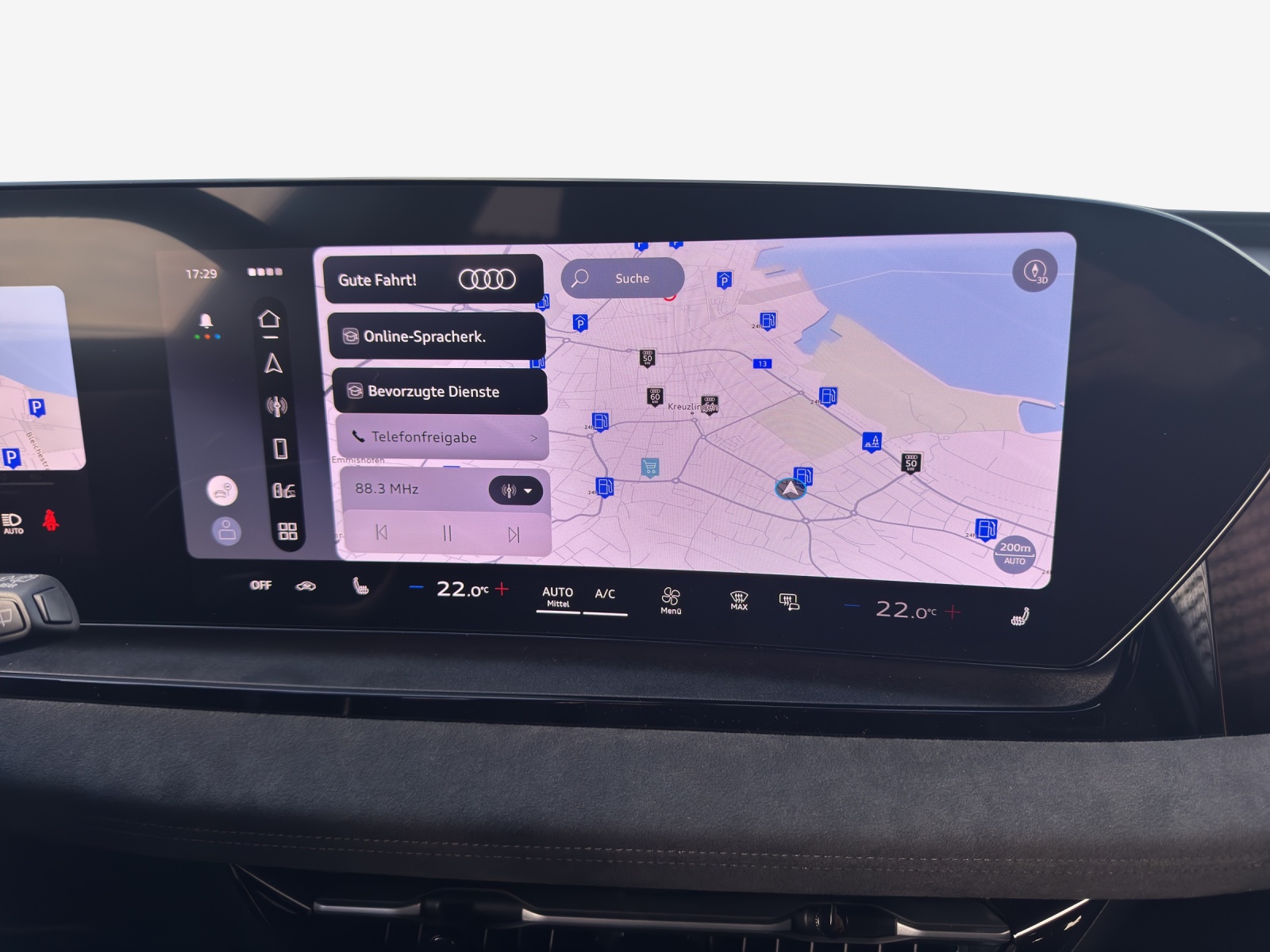 AUDI Q6 e-tron quattro-image-10