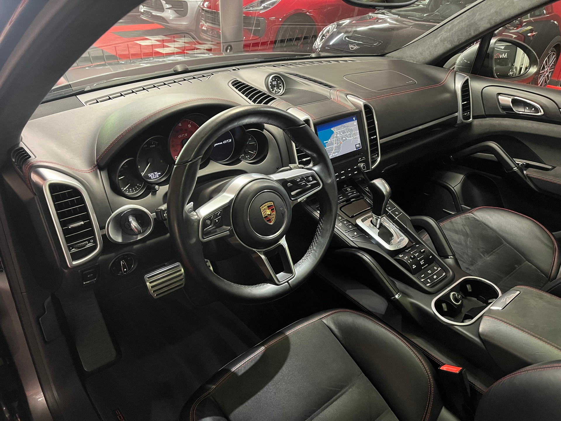 PORSCHE Cayenne GTS-image-11