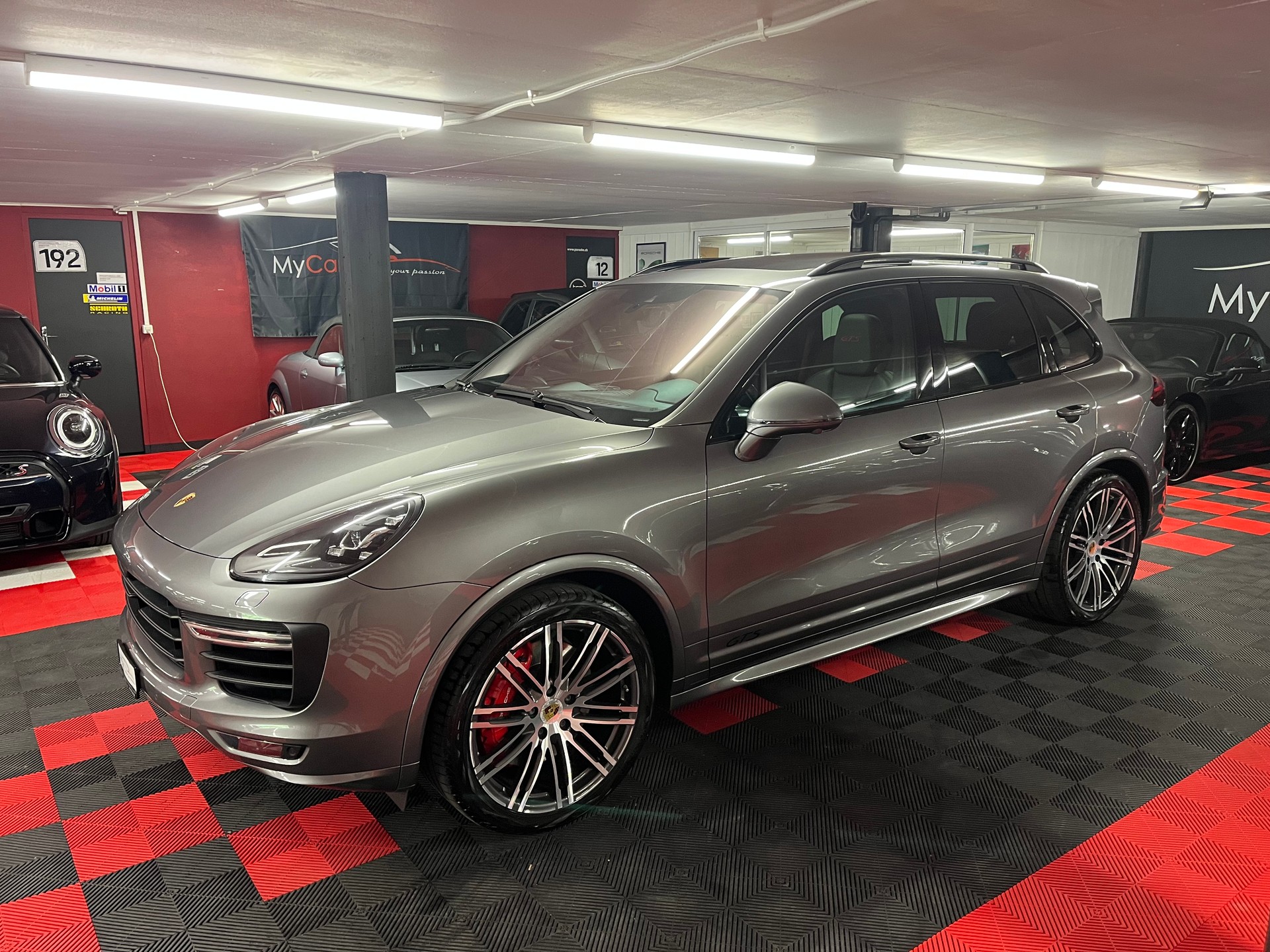 PORSCHE Cayenne GTS-image-10