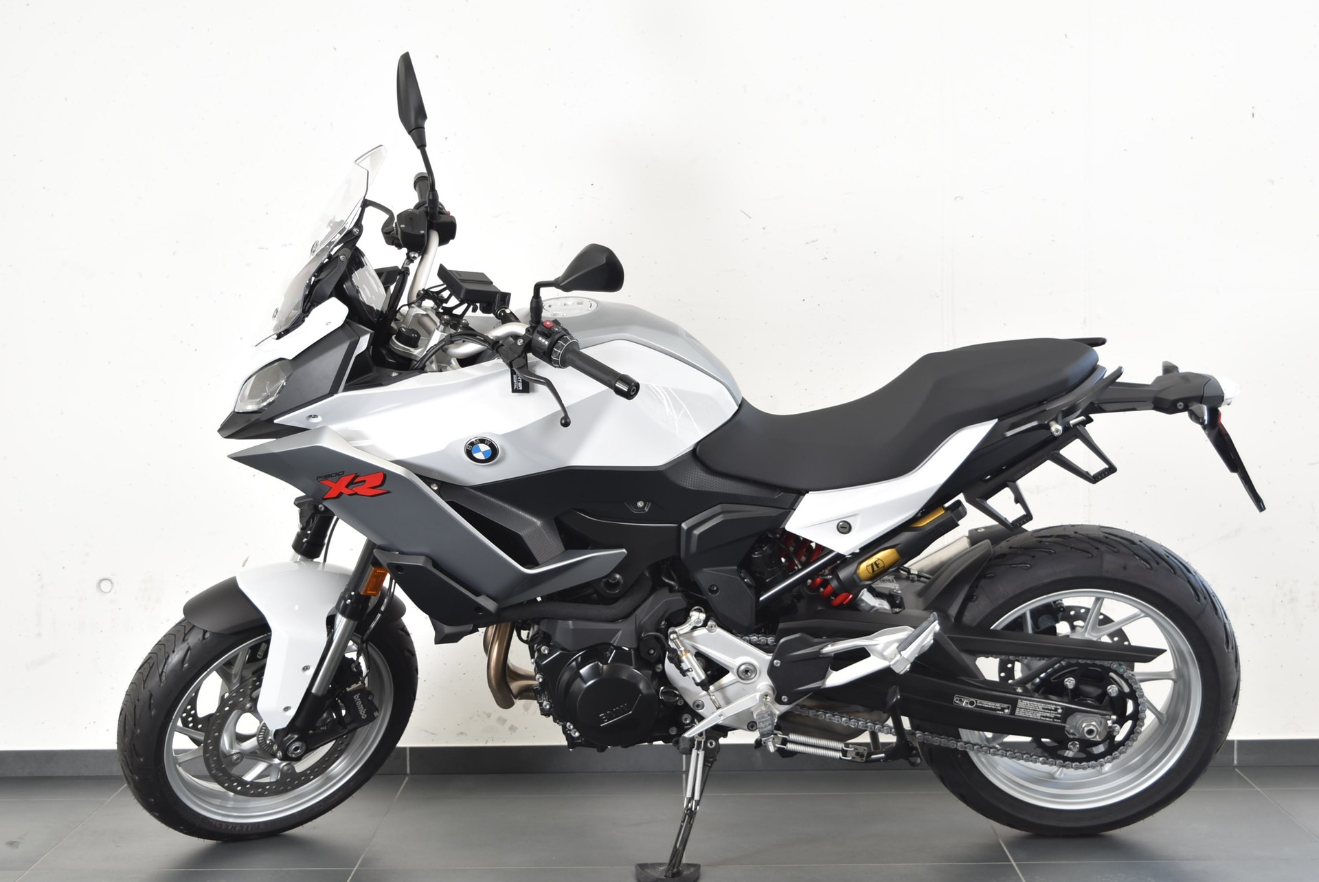 BMW F 900 XR