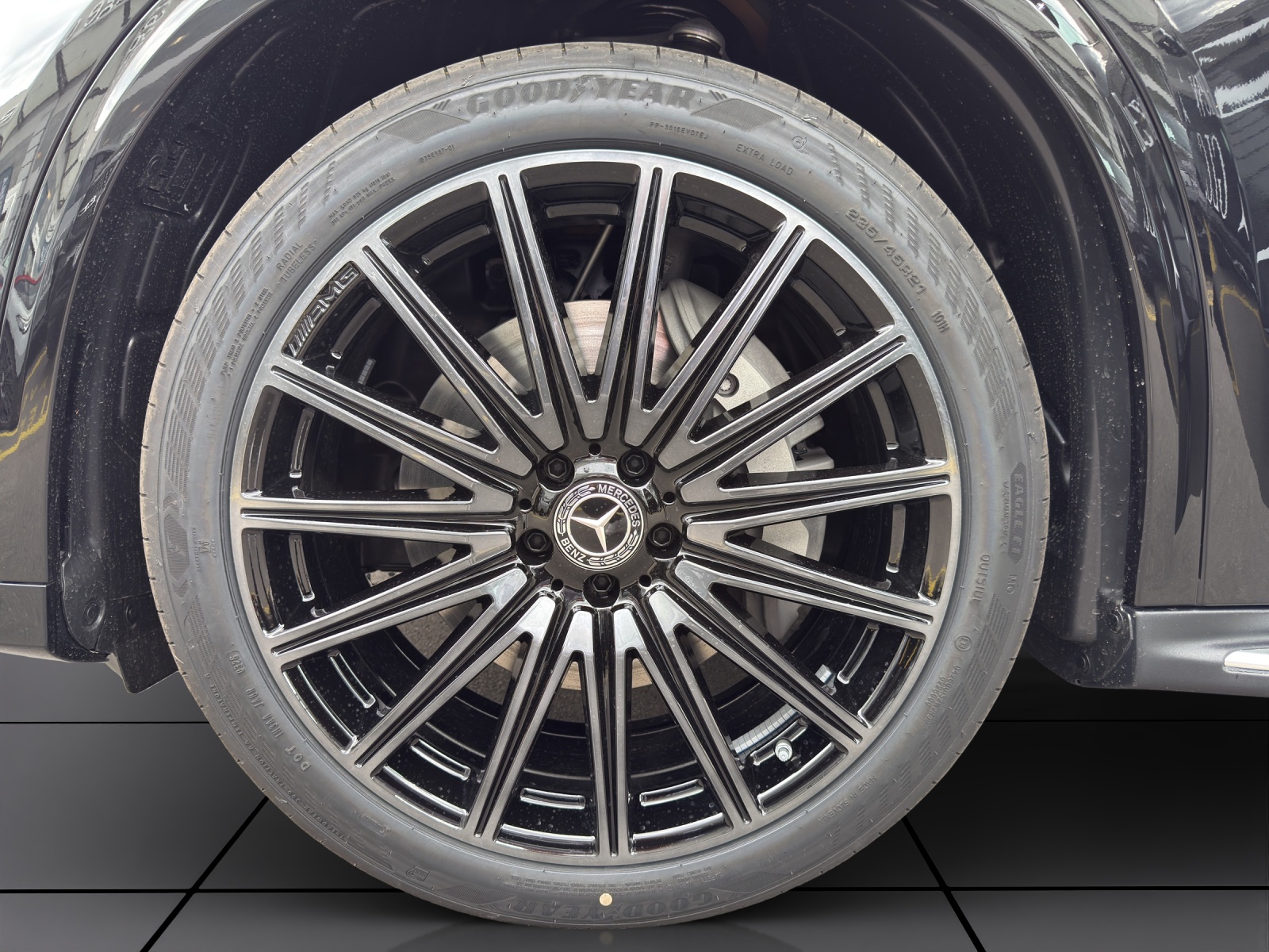 Image MERCEDES-BENZ GLC-400 GLC 400 4MATIC 94 kWh EQ