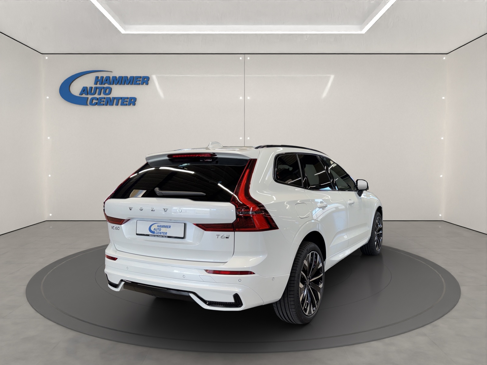 VOLVO XC60 2.0 T6 TE Ultra Dark eAWD-image-4