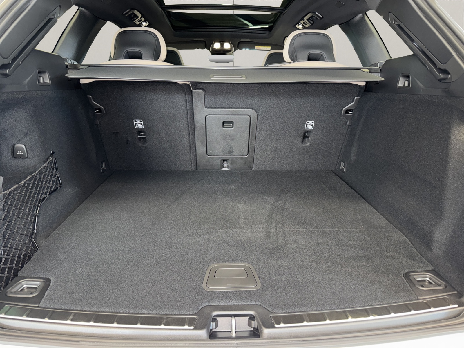 VOLVO XC60 2.0 T6 TE Ultra Dark eAWD-image-14