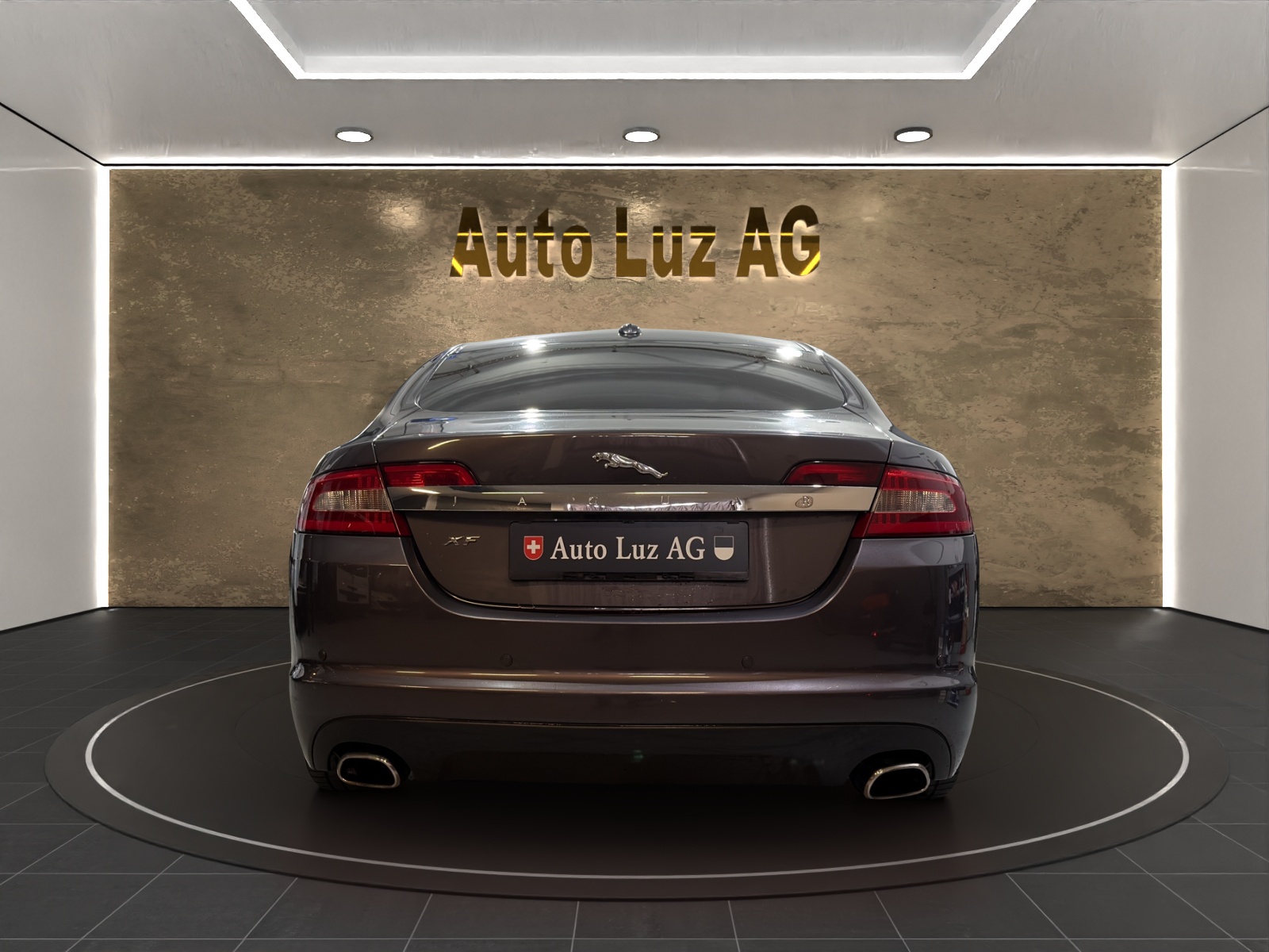 JAGUAR XF 2.7d V6 Luxury-image-2