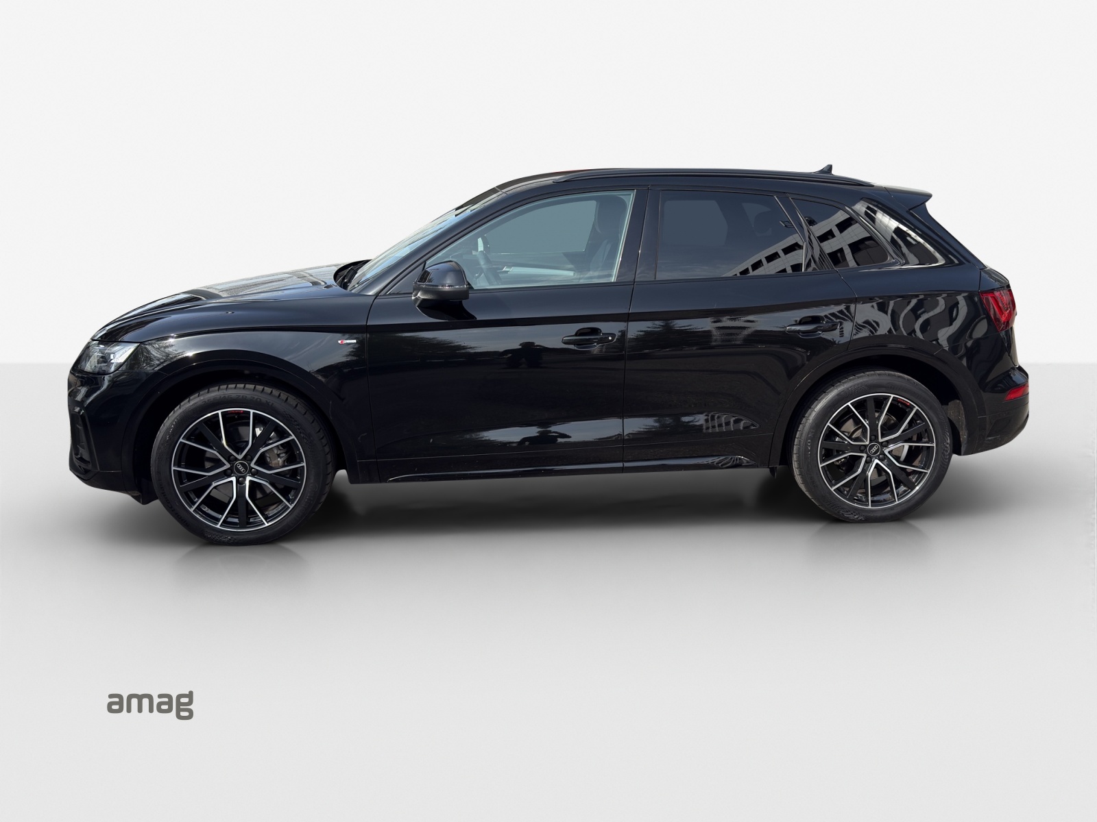 AUDI Q5 45 TFSI S-line quattro S-tronic-image-1