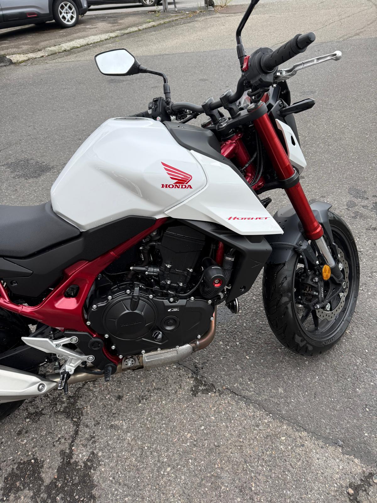 HONDA CB 750 Hornet (35kW)-image-3