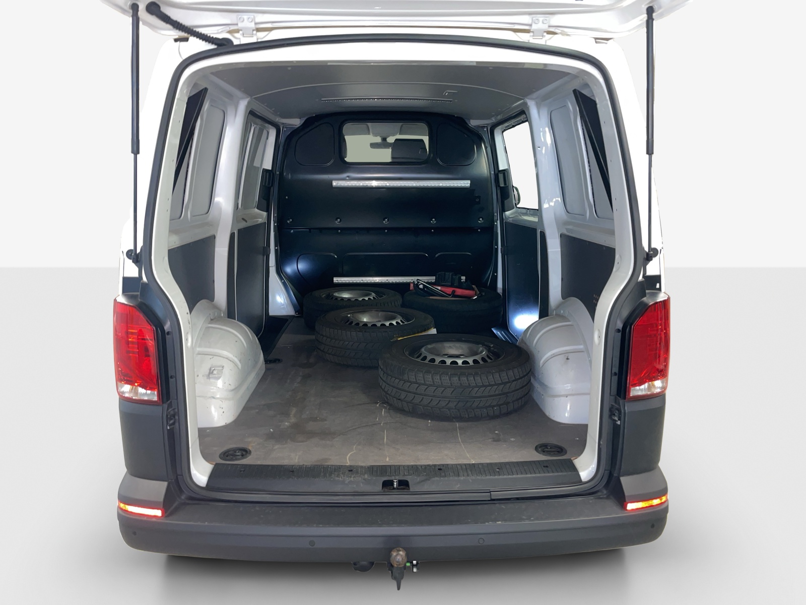 VW T6.1 2.0 TDI 4Motion-image-12