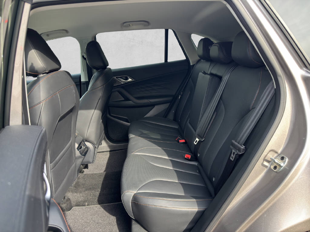 MG HS 1.5 T-GDI Plug-in Hybrid Luxury-image-6