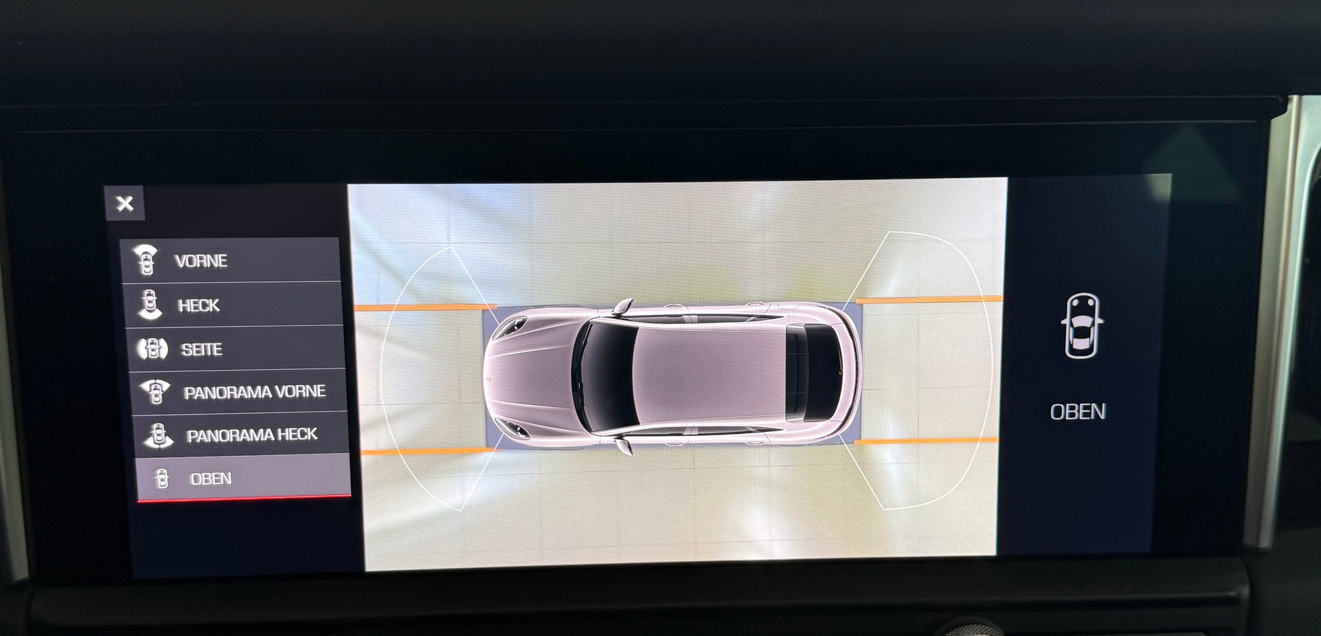PORSCHE Macan Turbo PDK ***CH-Fahrzeug***Panoramadach***Distanzregler***Lenkradheizung***Luftfederung***Neuwertig***-image-30