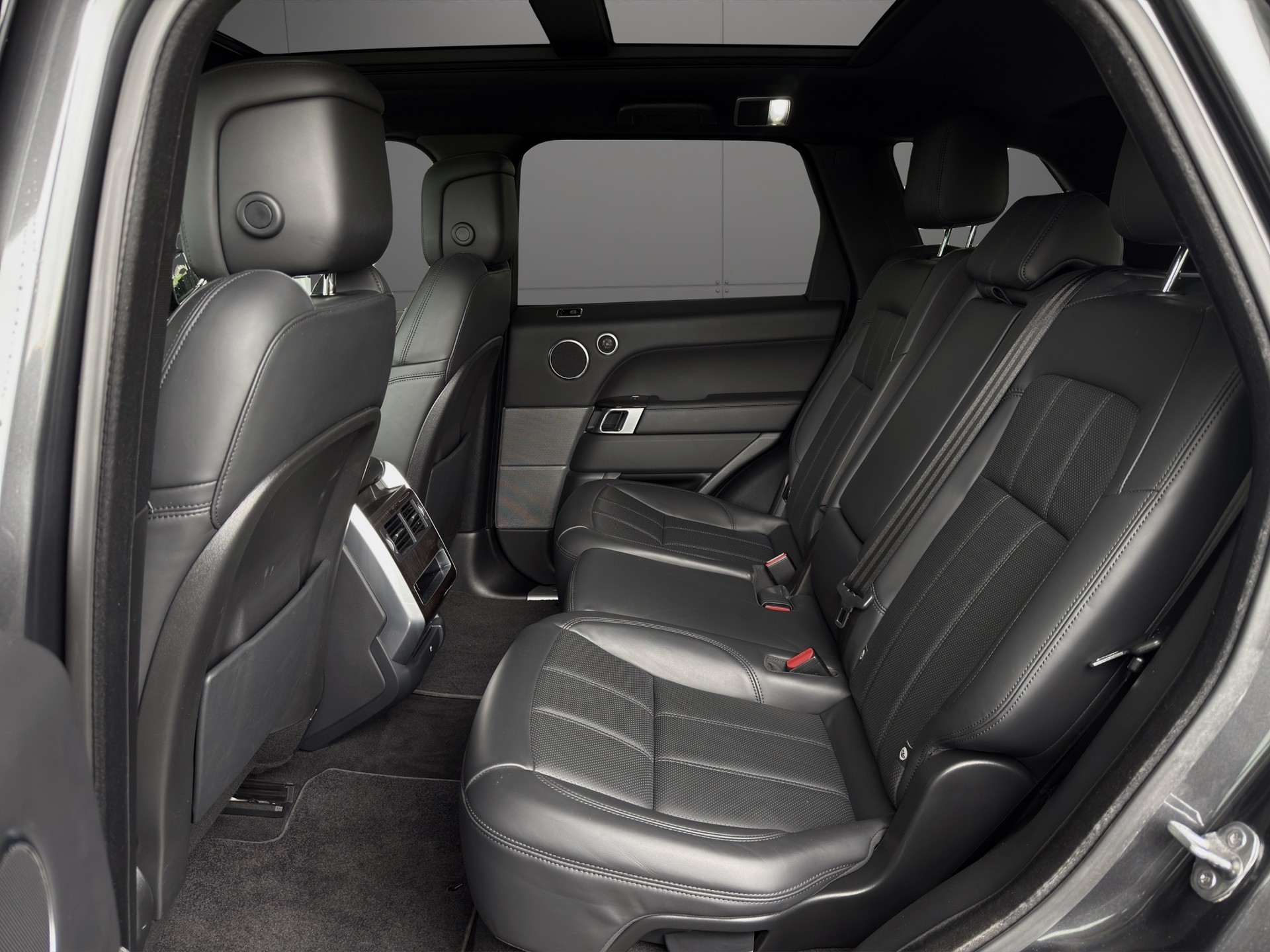 LAND ROVER Range Rover Sport D250 3.0D I6 MHEV HSE Dynamic Automatic-image-8