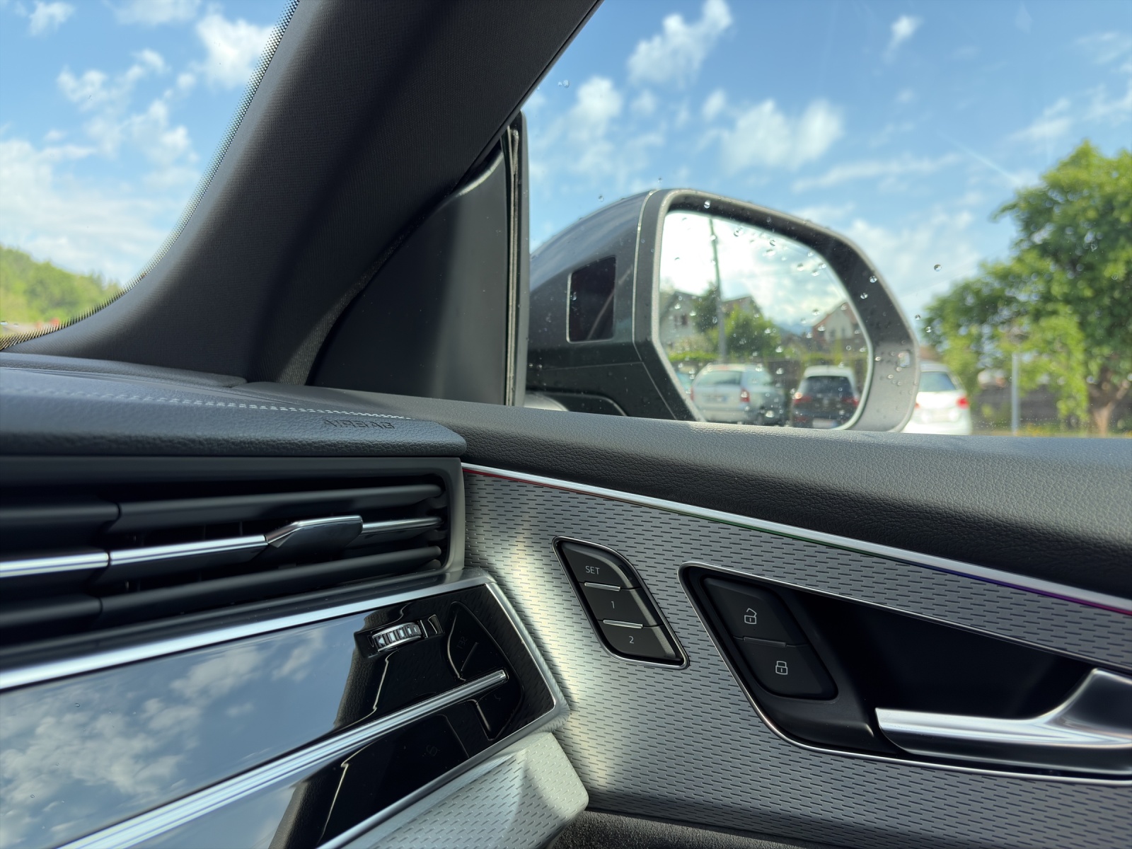 AUDI Q8 SUV TDI quattro 210 kW tiptronic-image-18