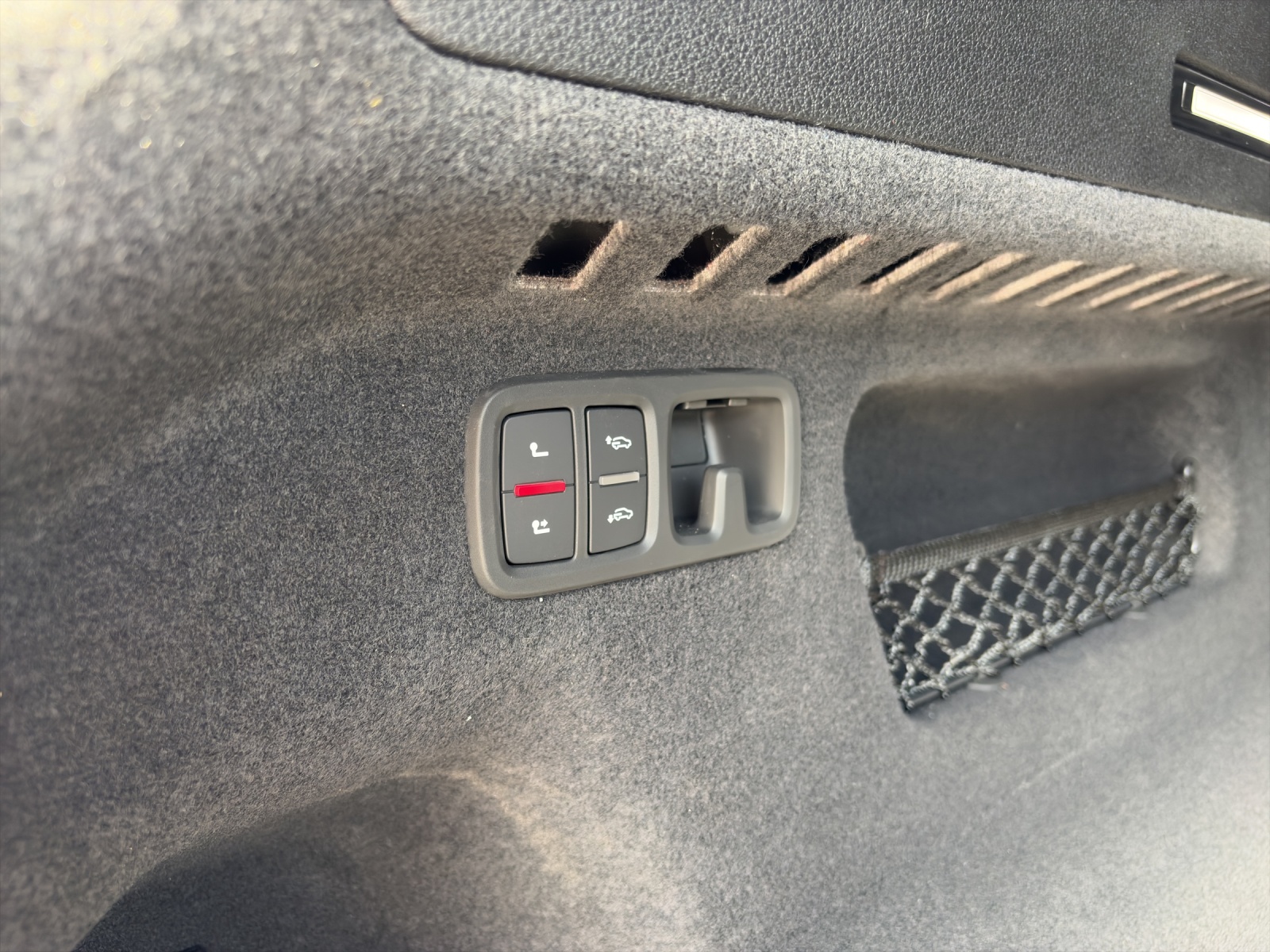 AUDI Q8 SUV TDI quattro 210 kW tiptronic-image-14