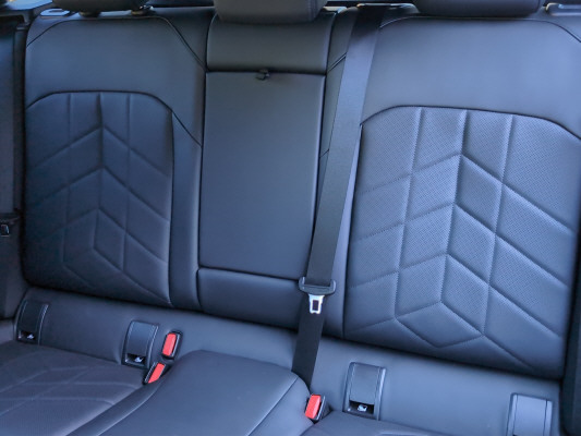 BMW 520d xDr 48V Tour M Sport-image-9